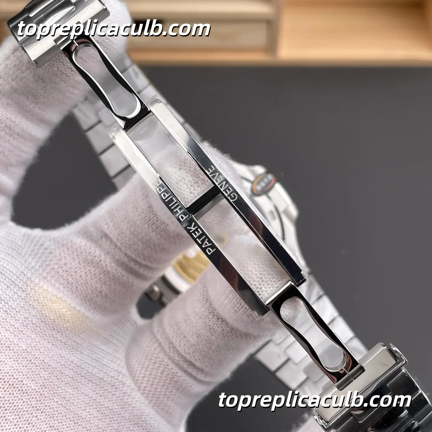 3K Factory Patek Philippe Nautilus Series 5711/1A-010 Super Clone Watch 40mm Blue Gradient Dial Stainless Steel Case & Bracelet Automatic Movement - Image 8