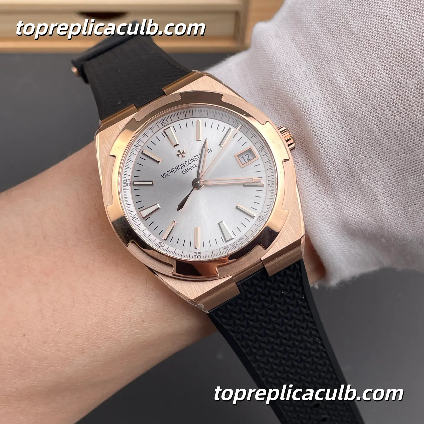 8F Factory Vacheron Constantin Overseas 4500V/000R-B127 Super Clone Watch 41mm Rose Gold Silver Dial Black Rubber Strap 5100 Movement - Image 2