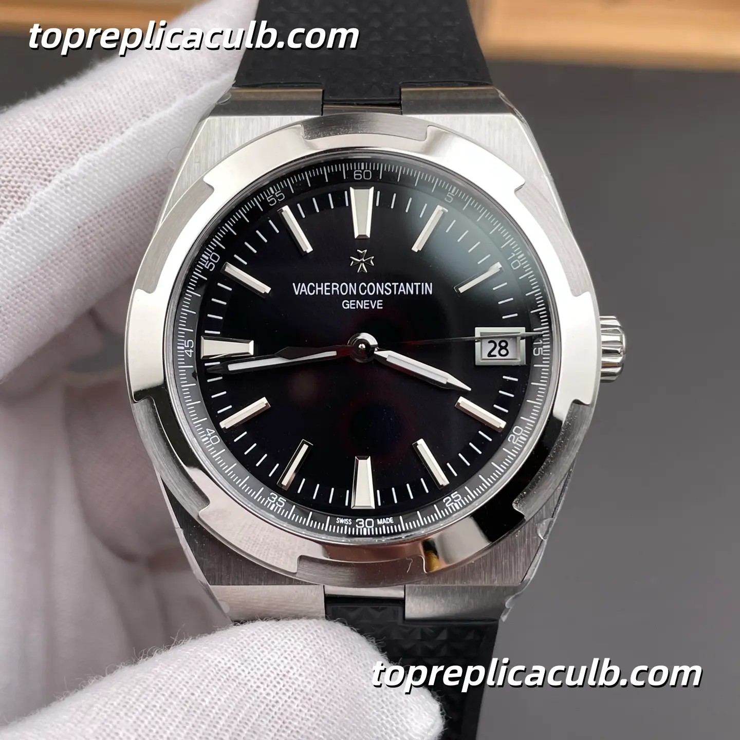 8F Factory Vacheron Constantin Overseas 4500V/210A-B483 Super Clone Watch 41mm Stainless Steel Black Dial Black Rubber Strap 5100 Movement - Image 3