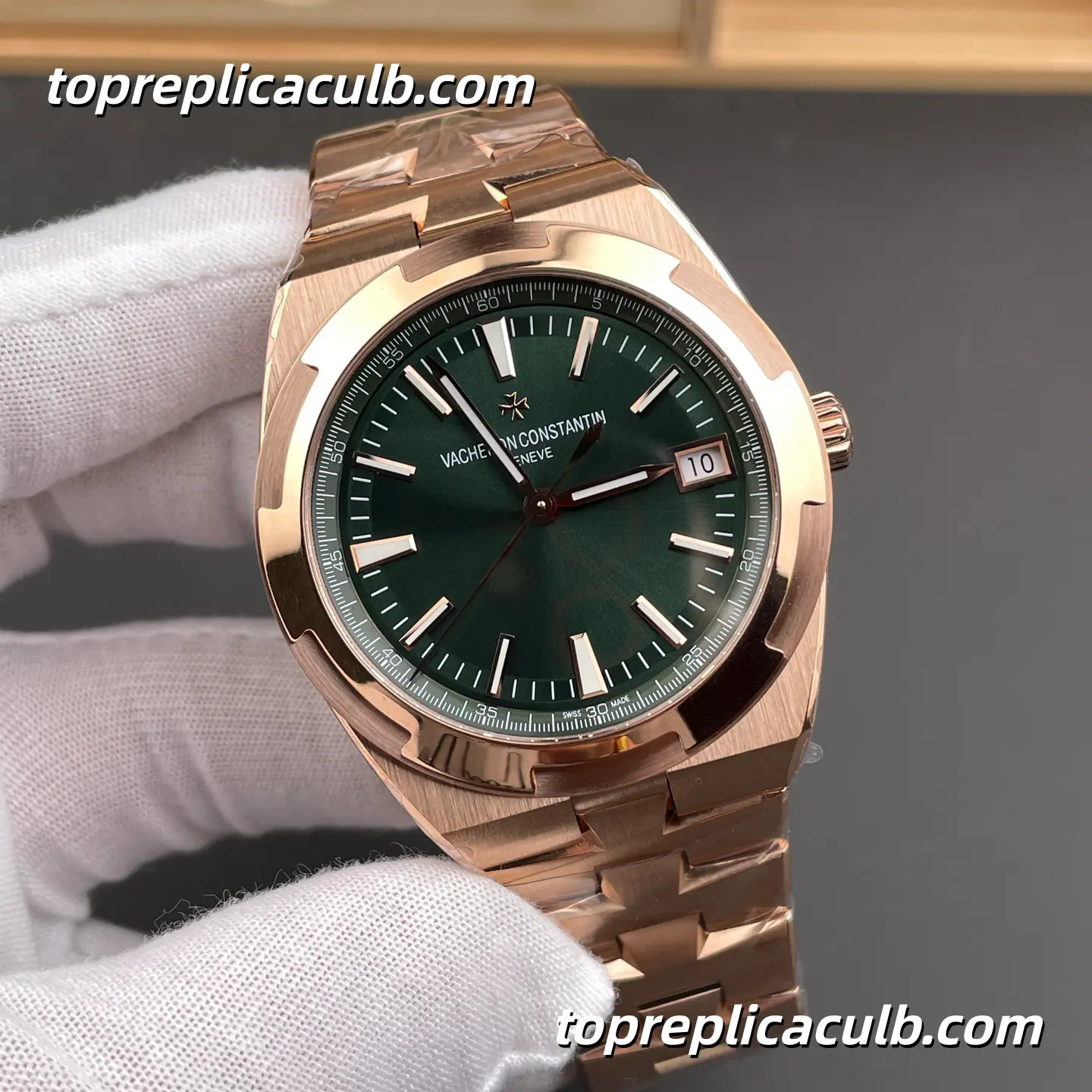 8F Factory Vacheron Constantin Overseas 4520V/210R-B967 Super Clone Watch 41mm Rose Gold Green Dial Bracelet 5100 Movement - Image 4