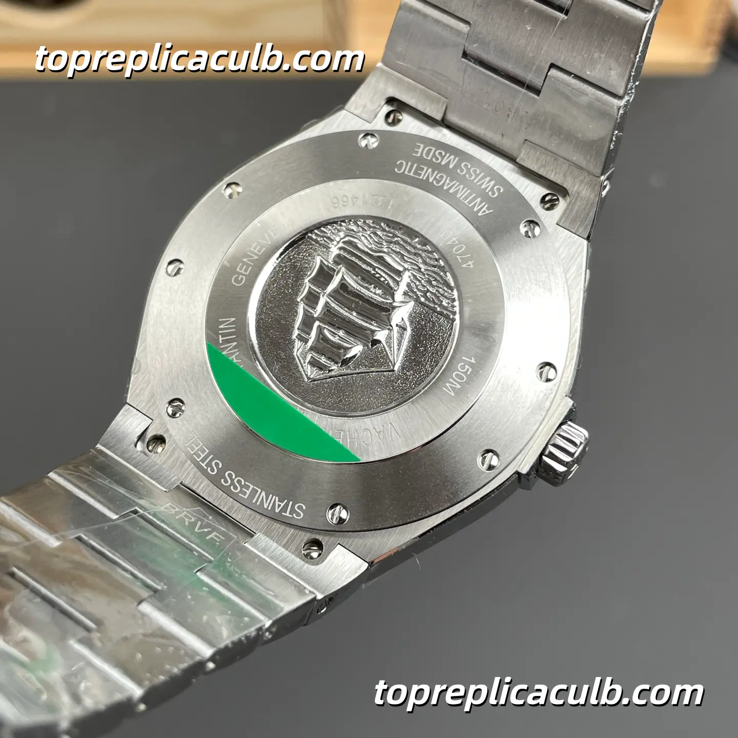 8F Factory Vacheron Constantin Overseas 47040/B01A-9094 Super Clone Watch Stainless Steel Black Textured Dial Integrated Bracelet Cal.1226 Movement - Image 7