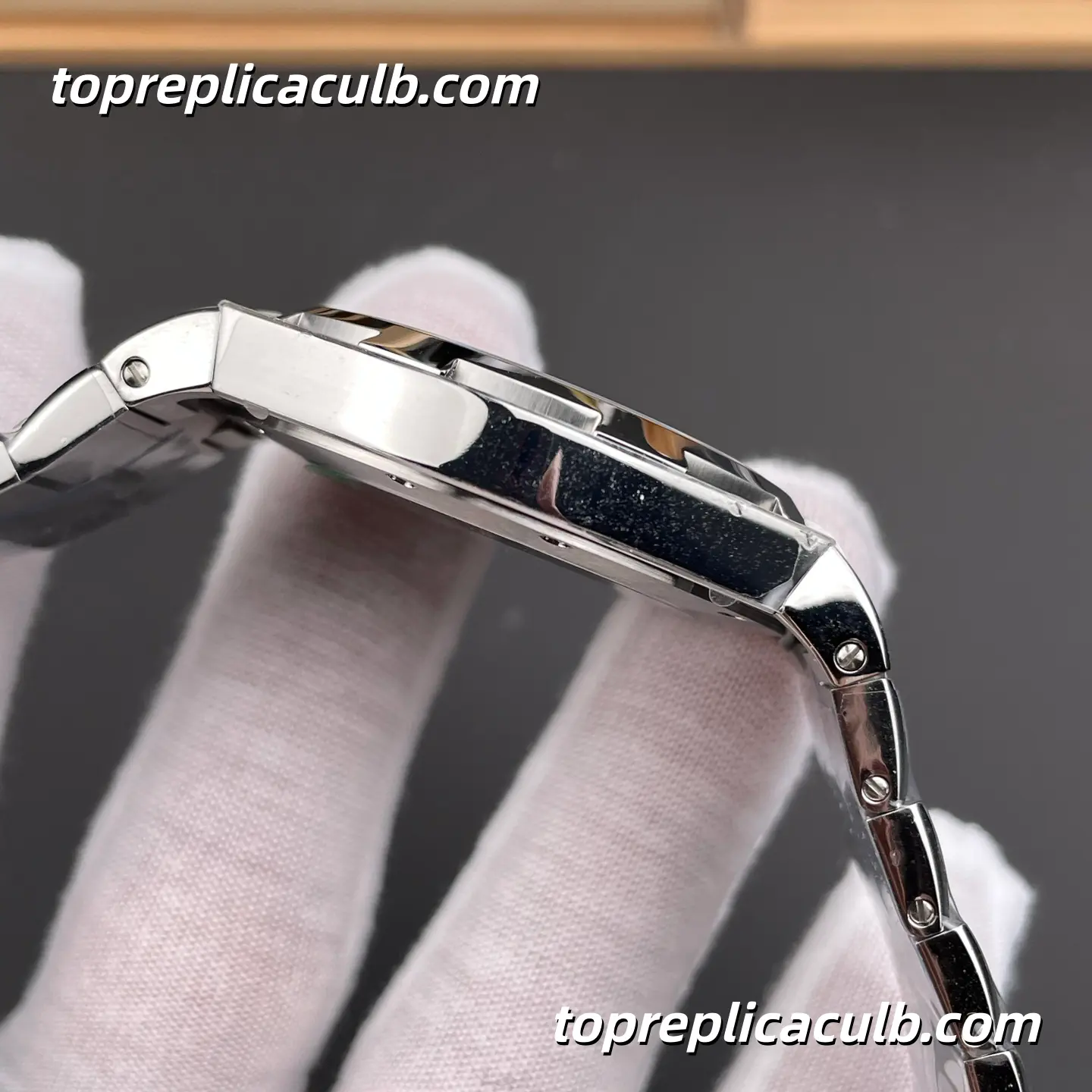 8F Factory Vacheron Constantin Overseas 47040/B01A-9094 Super Clone Watch Stainless Steel Black Textured Dial Integrated Bracelet Cal.1226 Movement - Image 6