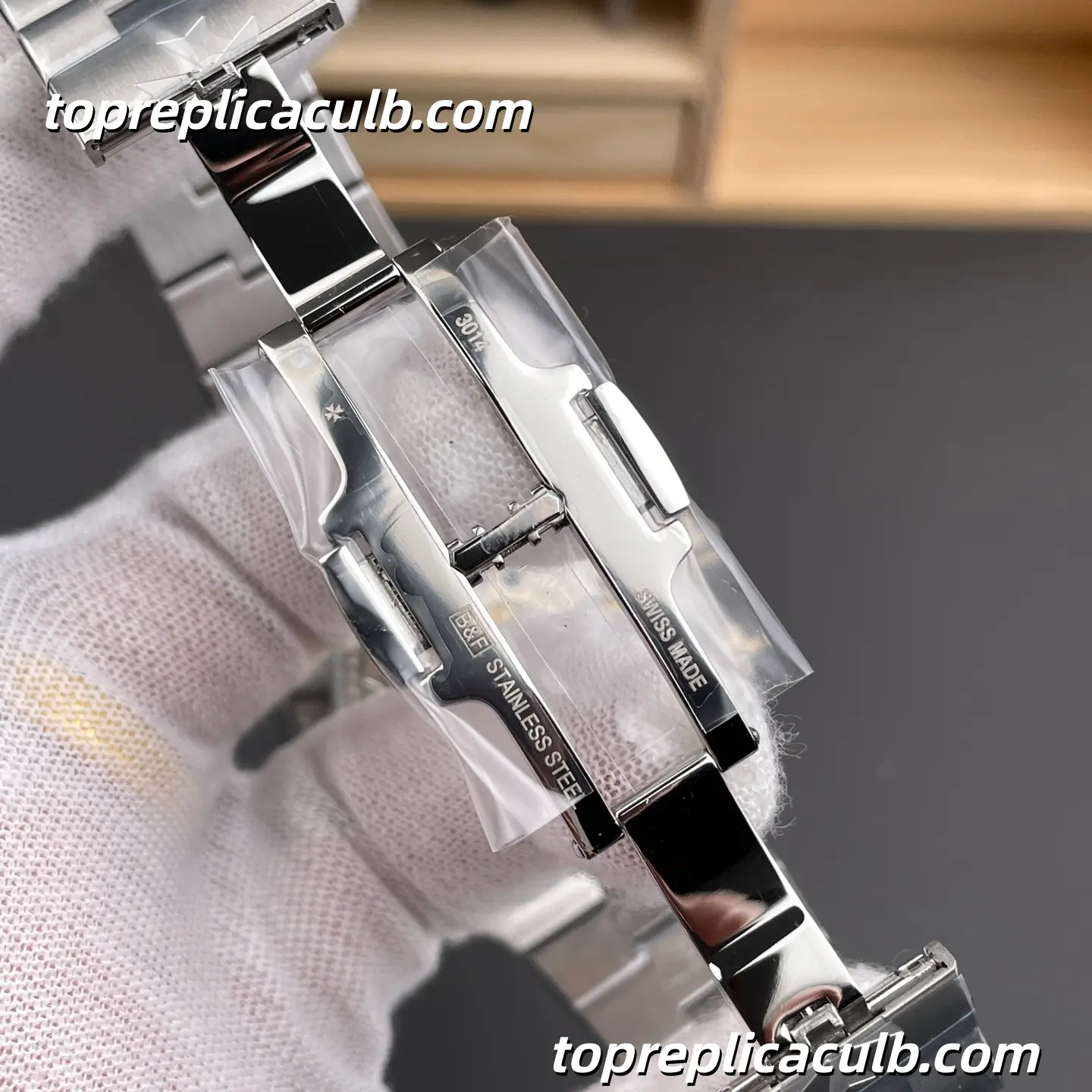 8F Factory Vacheron Constantin Overseas Chronograph 5500V/110A-B148 Super Clone Watch 42.5mm Stainless Steel Blue Dial Bracelet 5200 Movement - Image 8