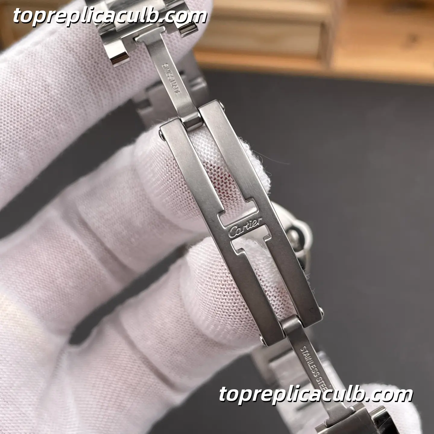 AF Factory Cartier Ballon Bleu Super Clone Watch 28MM Pink Dial W6920038 - Image 8