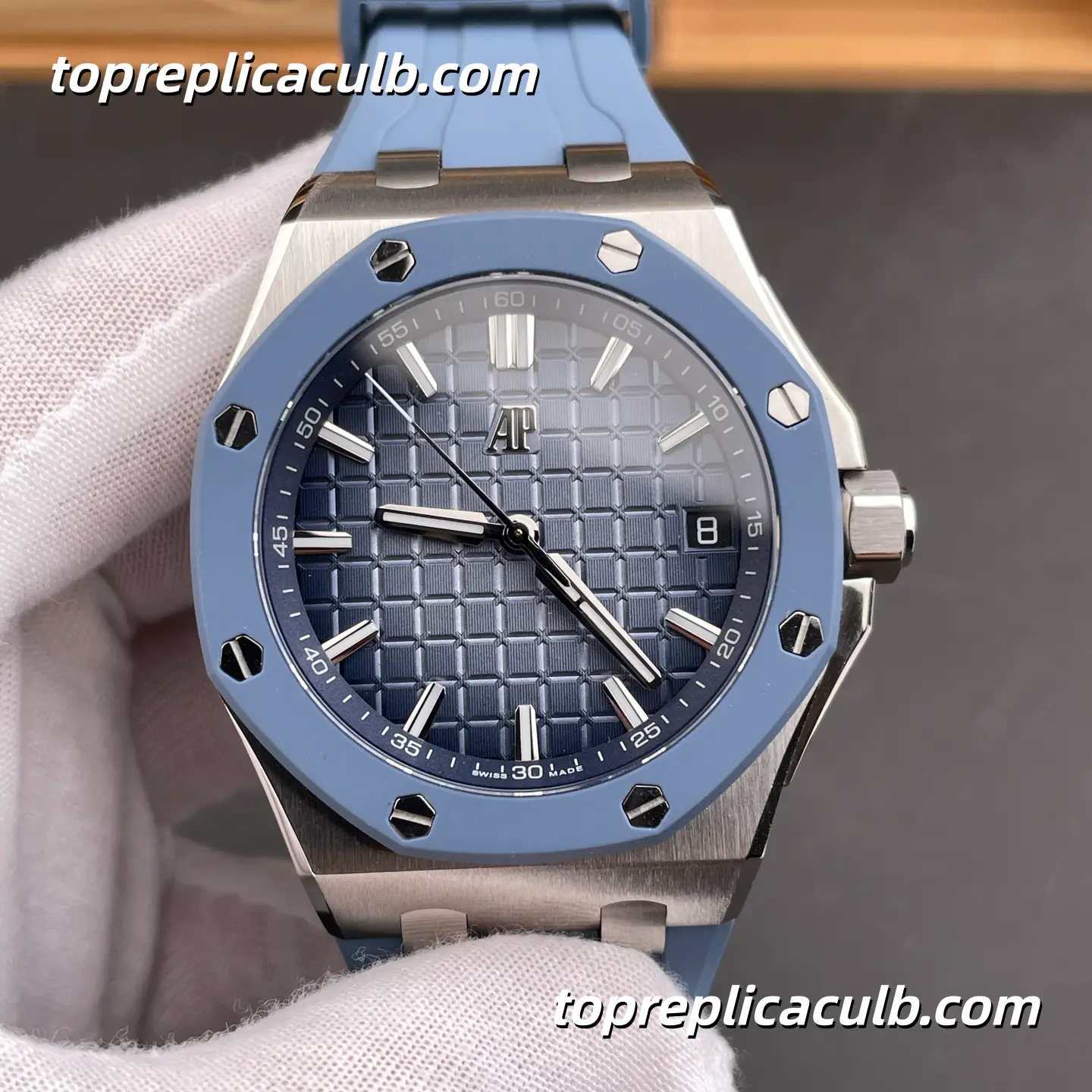 APP Factory Audemars Piguet Royal Oak Offshore Ref.15605SK.OO.A350CA.01 43MM Light Blue Dial Super Clone Watch with Blue Rubber Strap and 1:1 Automatic Movement - Image 3