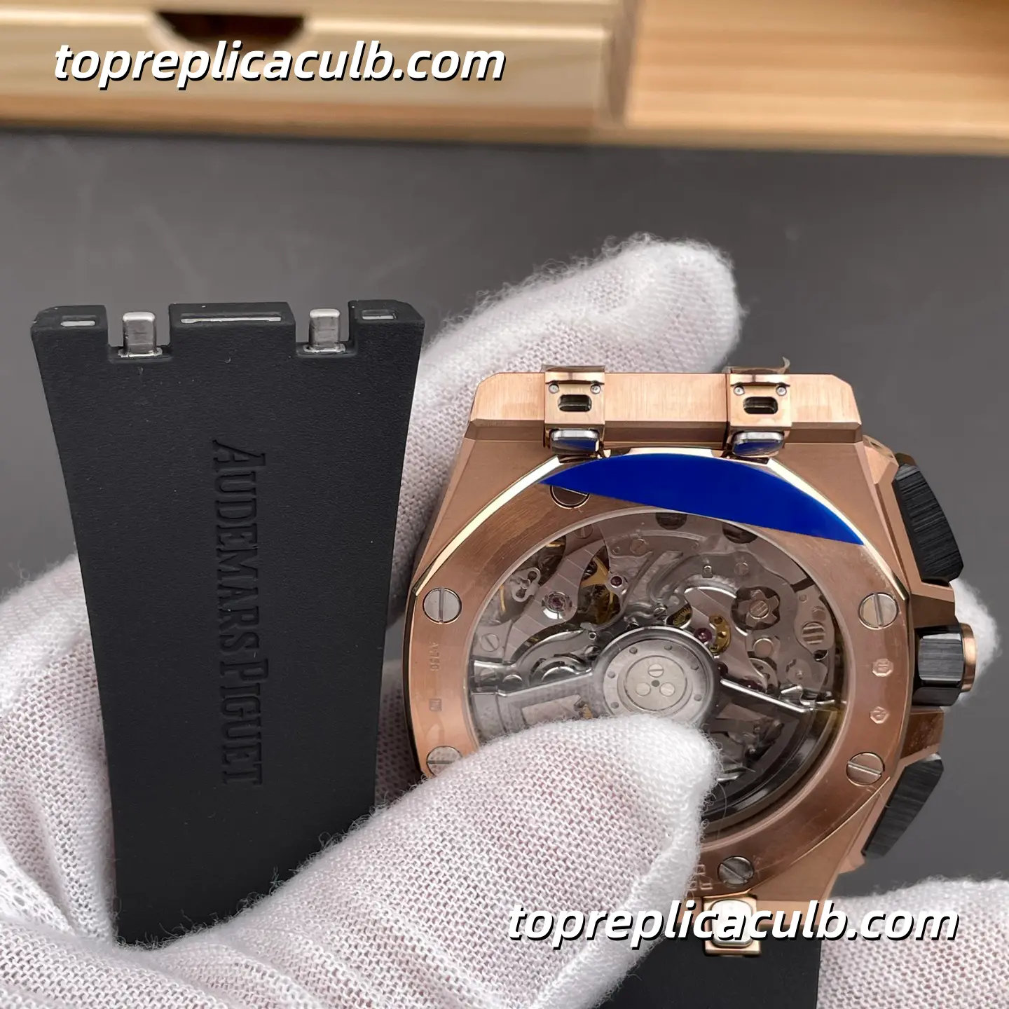 APS Factory Audemars Piguet Royal Oak Offshore Chronograph 43MM Rose Gold Black Dial Super Clone Watch with Black Rubber Strap and 4401 Flyback Chronograph Automatic Movement - Image 4