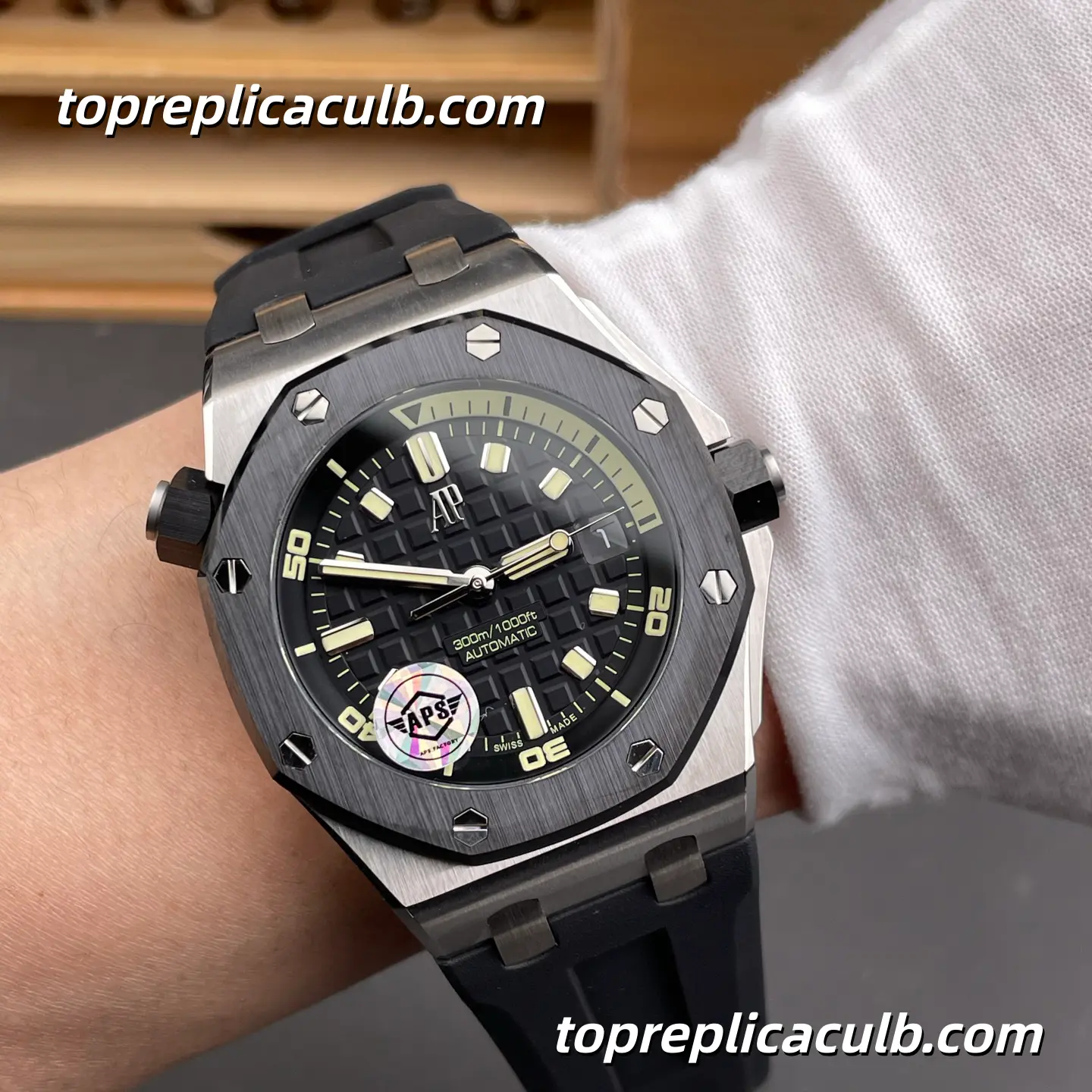 APS Factory Audemars Piguet Royal Oak Offshore Ref.15720CN.OO.A002CA.01 42MM Black Dial Super Clone Watch with Black Rubber Strap and 1:1 Automatic Movement - Image 2