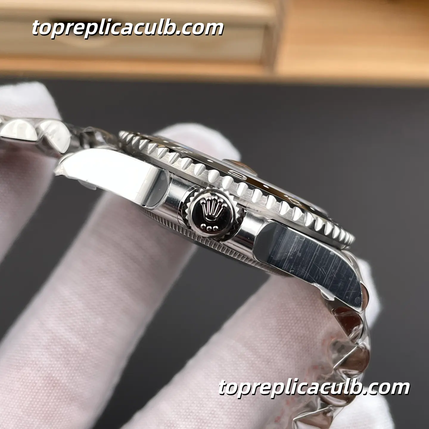 ARF Factory Rolex GMT-Master II “Bruce Wayne” 126710GRNR-0003 40MM Black Dial Black & Grey Ceramic Bezel Jubilee Bracelet Super Clone Watch with 3285 Movement - Image 5