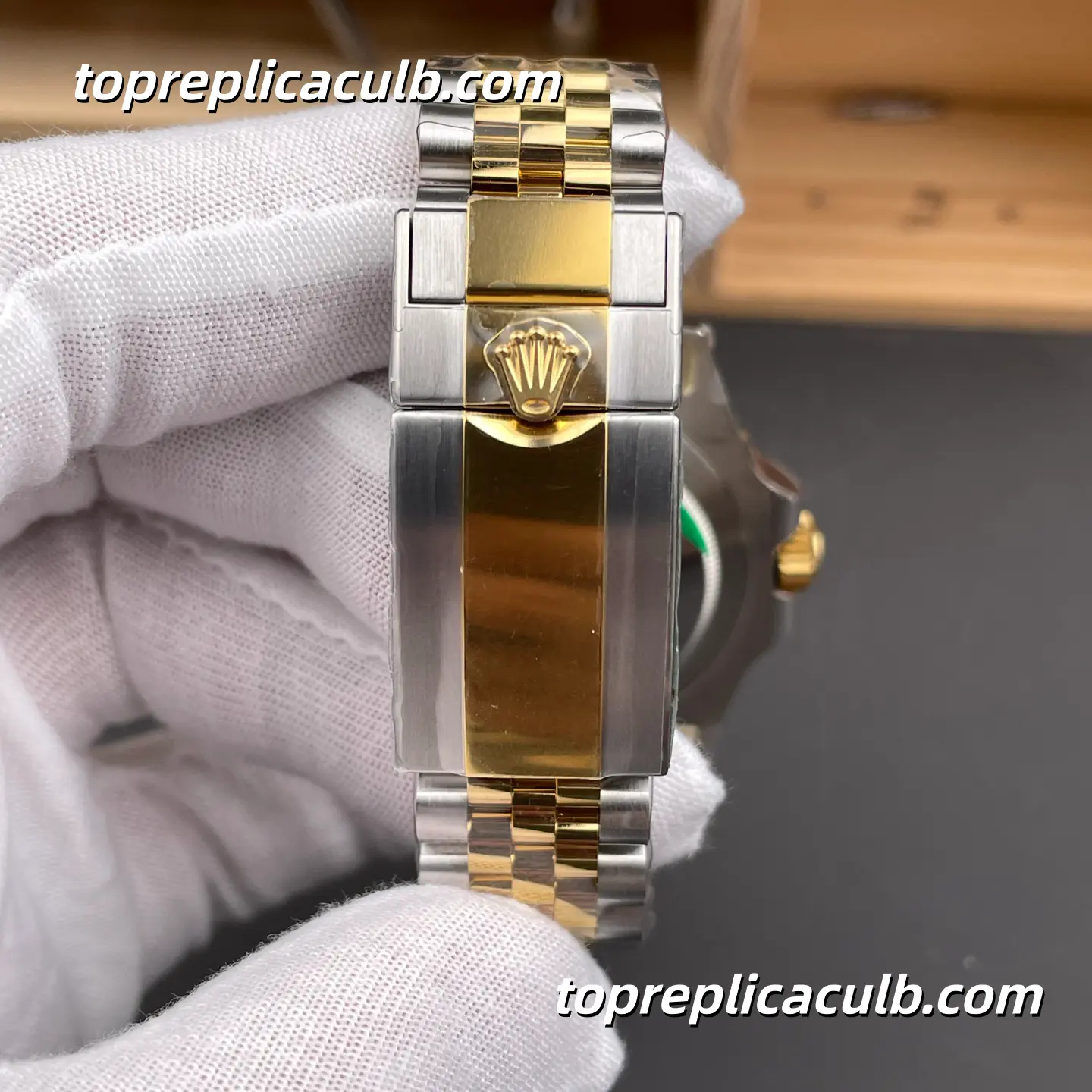 ARF Factory Rolex GMT-Master II “Guinness” 126713GRNR-0001 40MM Black Dial Black & Grey Ceramic Bezel Two Tone Jubilee Bracelet Super Clone Watch with 3285 Movement - Image 8