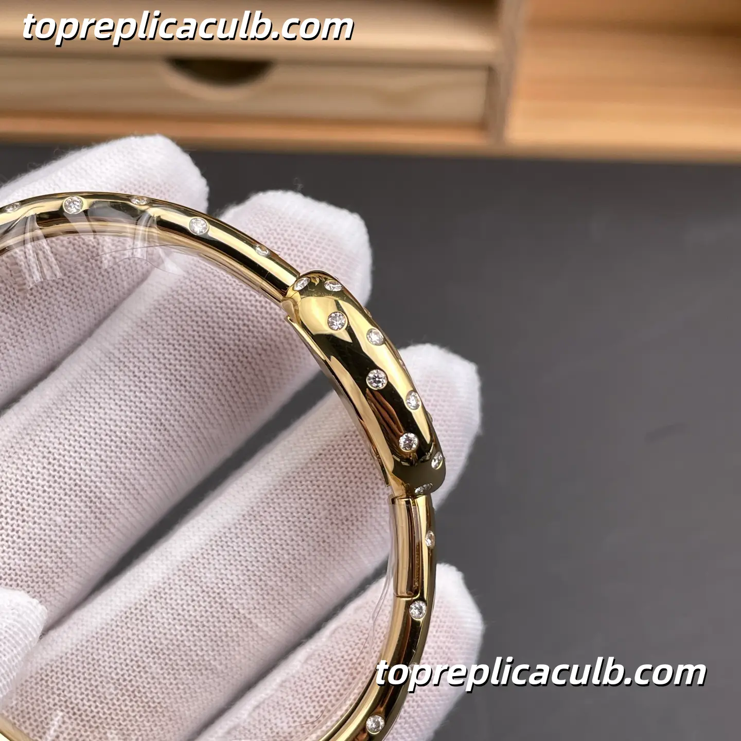 BBA Factory Cartier Baignoire Super Clone Watch Gold Dial Diamond Bezel WJBA0063 - Image 7