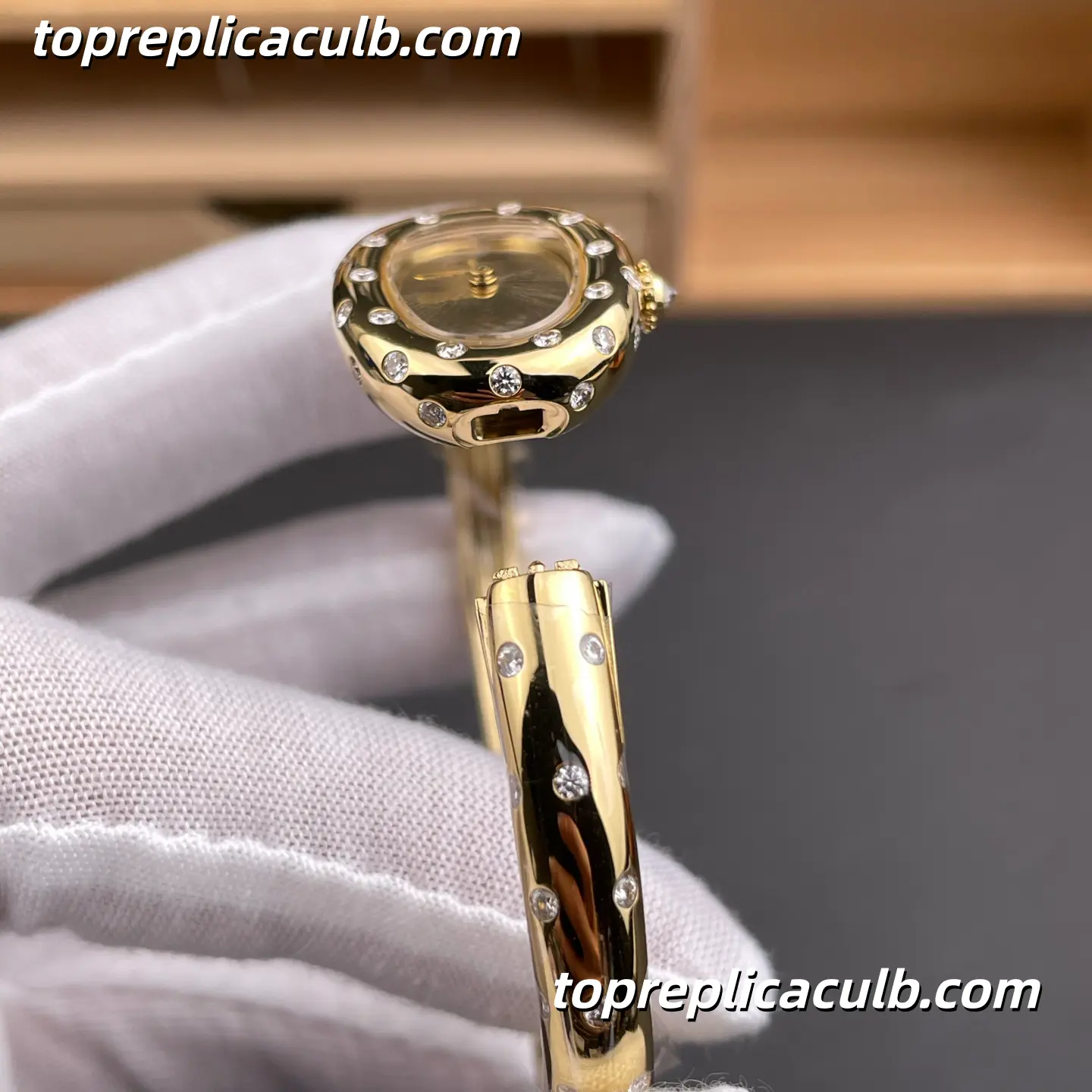BBA Factory Cartier Baignoire Super Clone Watch Gold Dial Diamond Bezel WJBA0063 - Image 5