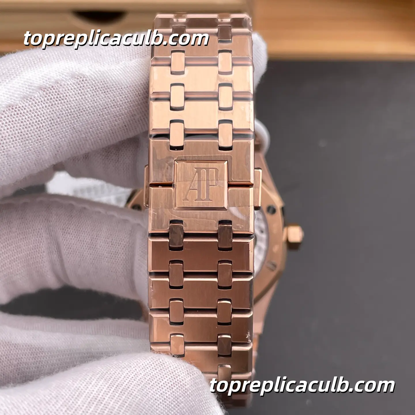 BBS Factory Audemars Piguet Royal Oak Tourbillon 41MM 26522OR.OO.1220OR.01 Blue “Evolutive Tapisserie” Dial Rose Gold Style Super Clone Watch with Integrated Bracelet and Flying Tourbillon Automatic Movement - Image 9