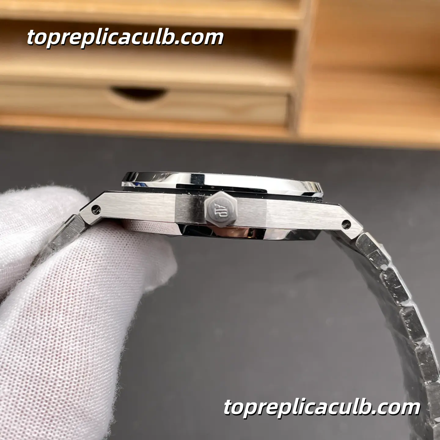 BF Factory Audemars Piguet Royal Oak 33MM 67651ST.ZZ.1261ST.01 Silver Grande Tapisserie Dial Diamond Bezel Stainless Steel Bracelet Super Clone Watch with Miyota/Citizen 9015 Automatic Movement - Image 5