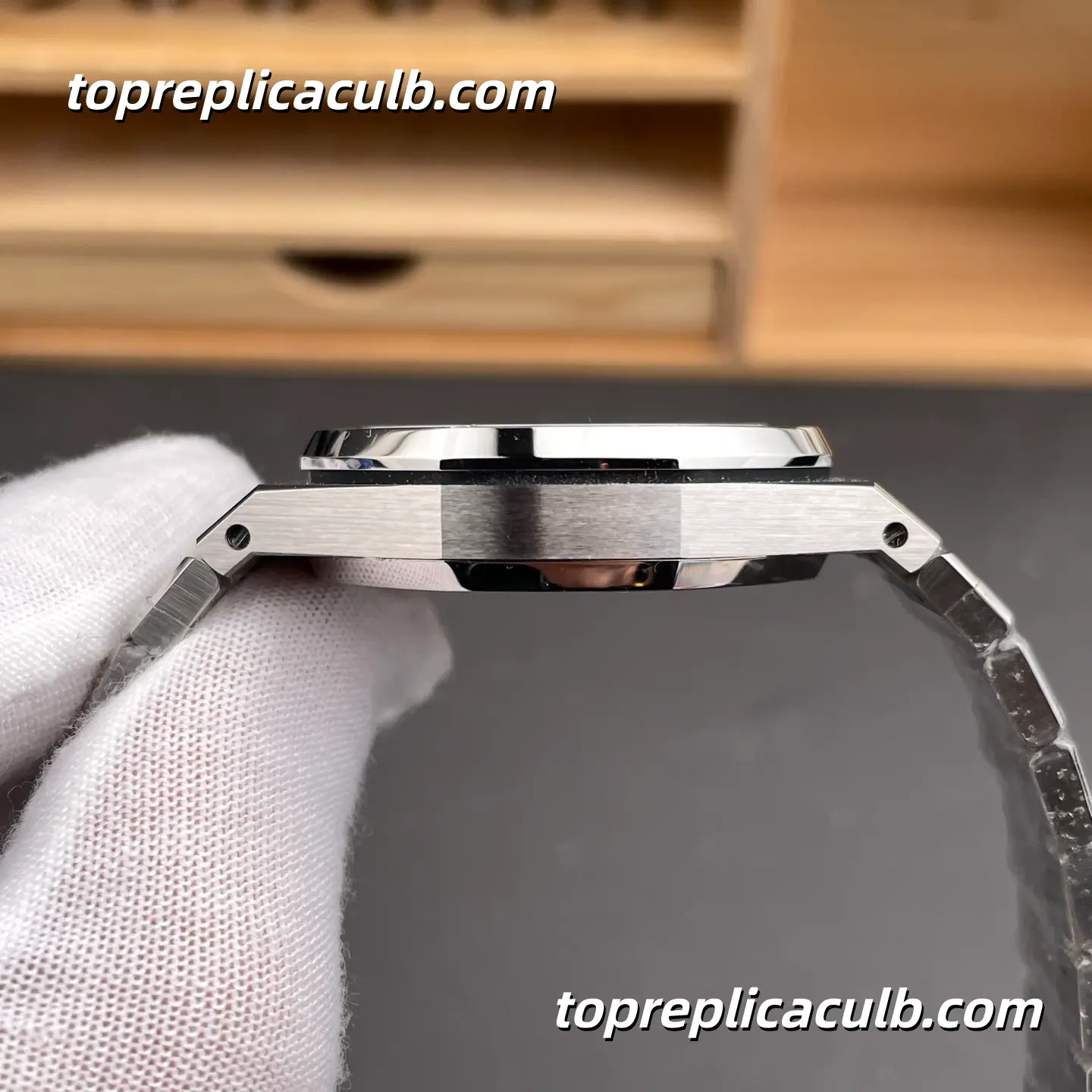BF Factory Audemars Piguet Royal Oak 33MM 67651ST.ZZ.1261ST.01 Silver Grande Tapisserie Dial Diamond Bezel Stainless Steel Bracelet Super Clone Watch with Miyota/Citizen 9015 Automatic Movement - Image 6
