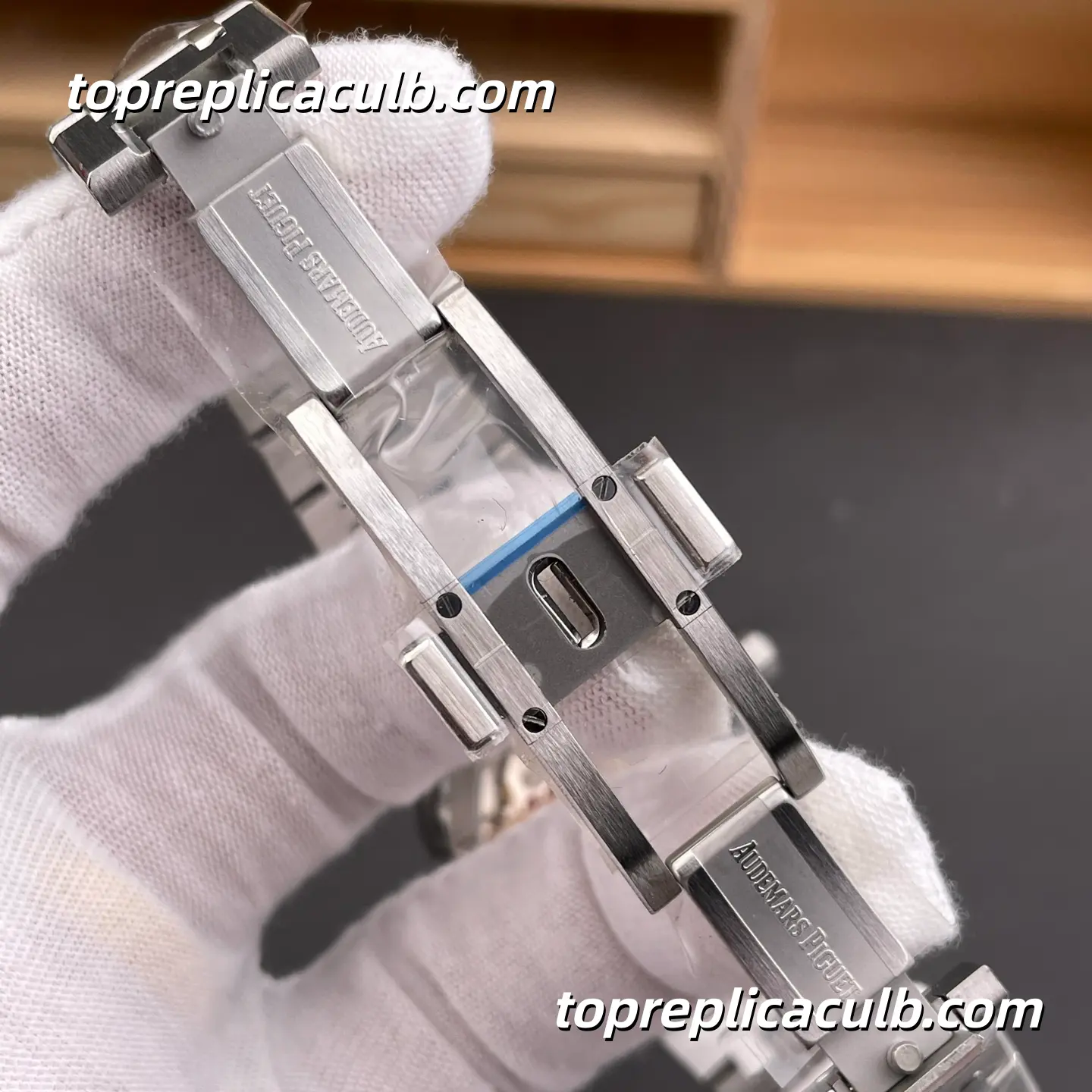 BF Factory Audemars Piguet Royal Oak 33MM 67651ST.ZZ.1261ST.01 Silver Grande Tapisserie Dial Diamond Bezel Stainless Steel Bracelet Super Clone Watch with Miyota/Citizen 9015 Automatic Movement - Image 7
