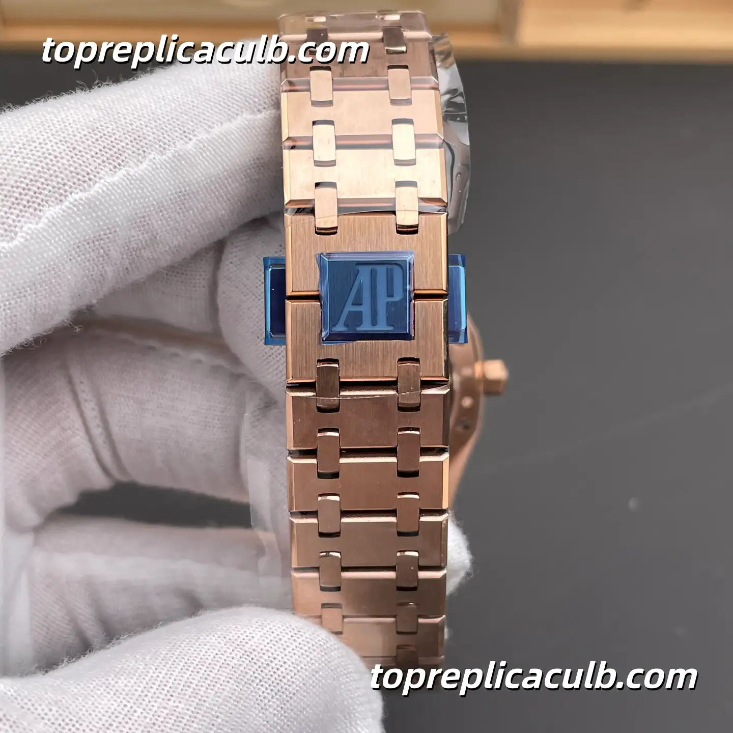 BF Factory Audemars Piguet Royal Oak 34MM 77351OR.ZZ.1261OR.01 Silver Grande Tapisserie Dial Diamond Bezel Rose Gold Bracelet Super Clone Watch with Quartz Movement - Image 8