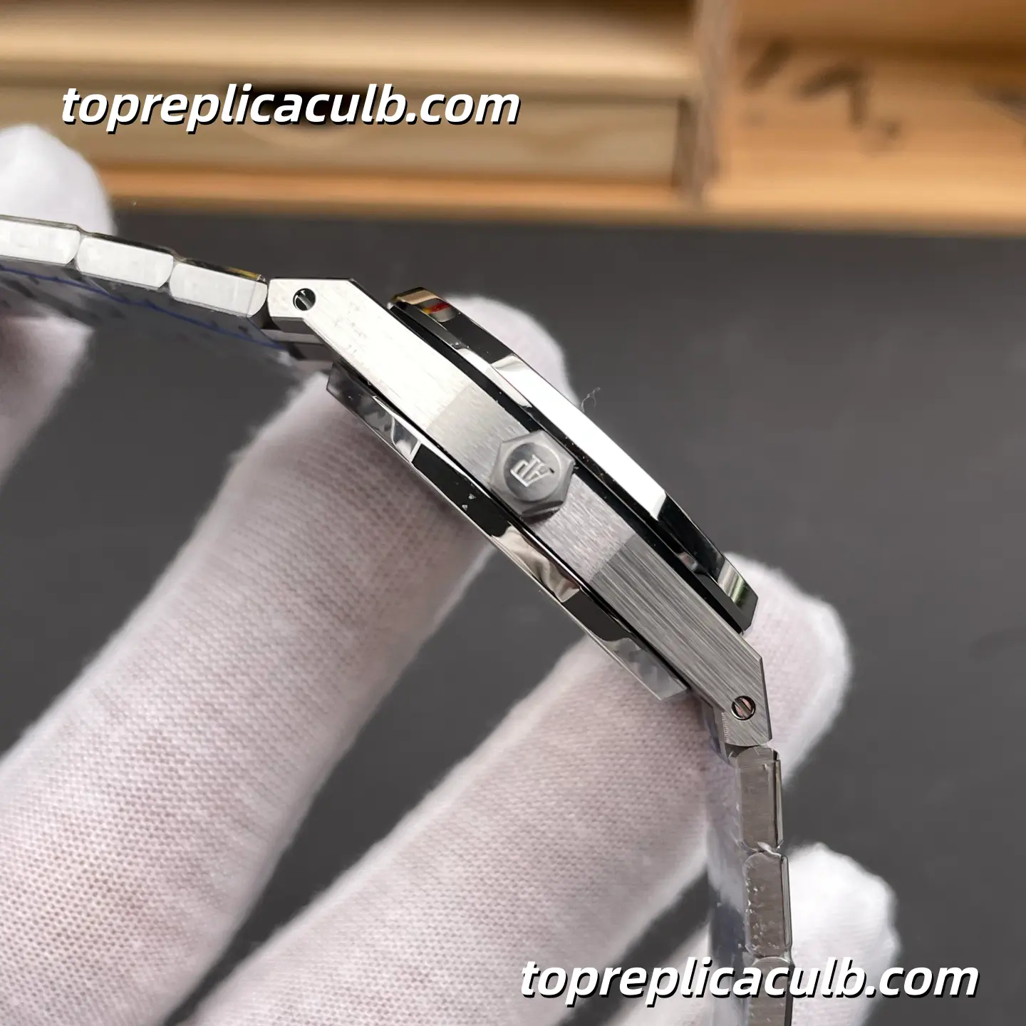 BF Factory Audemars Piguet Royal Oak 34MM 77351ST.ZZ.1261ST.01 Blue Grande Tapisserie Dial Diamond Bezel Stainless Steel Bracelet Super Clone Watch with Miyota/Citizen 9015 Automatic Movement - Image 5