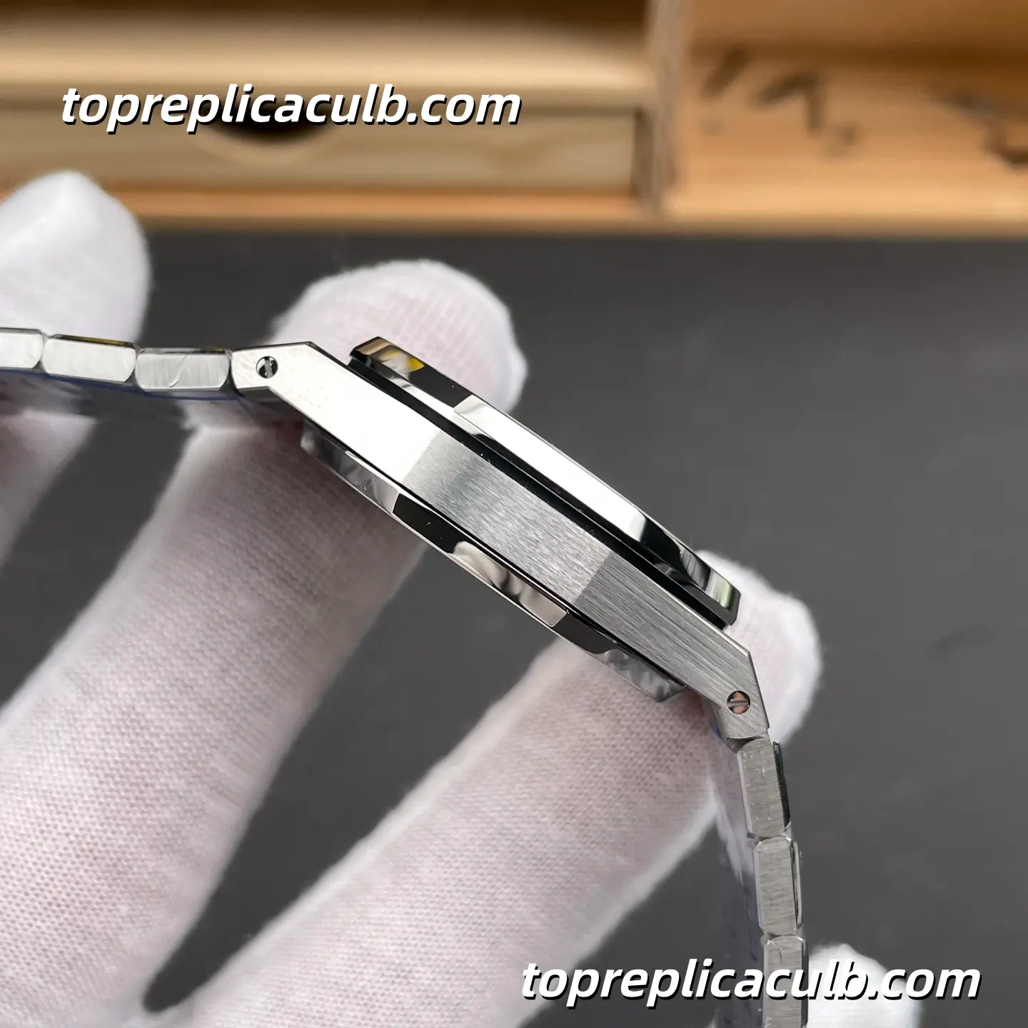 BF Factory Audemars Piguet Royal Oak 34MM 77351ST.ZZ.1261ST.01 Blue Grande Tapisserie Dial Diamond Bezel Stainless Steel Bracelet Super Clone Watch with Miyota/Citizen 9015 Automatic Movement - Image 6