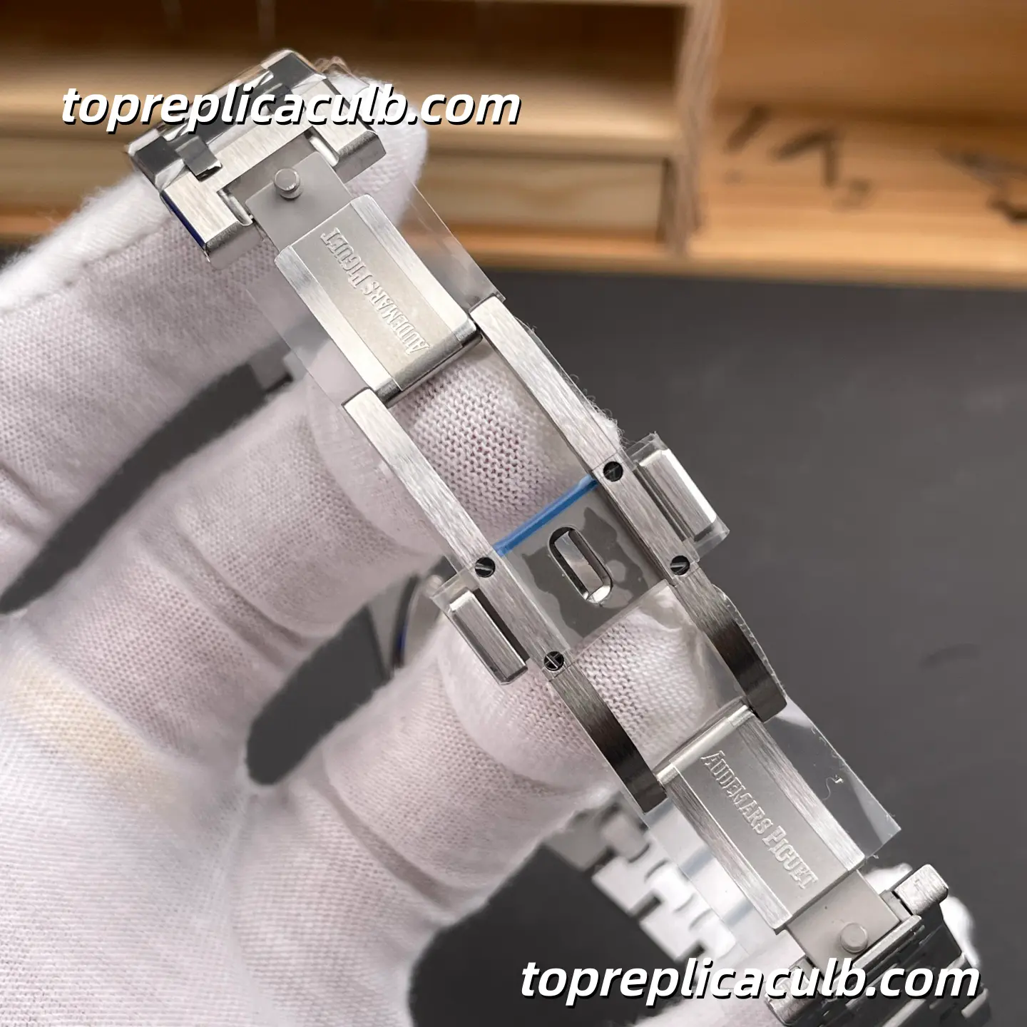 BF Factory Audemars Piguet Royal Oak 34MM 77351ST.ZZ.1261ST.01 Blue Grande Tapisserie Dial Diamond Bezel Stainless Steel Bracelet Super Clone Watch with Miyota/Citizen 9015 Automatic Movement - Image 7