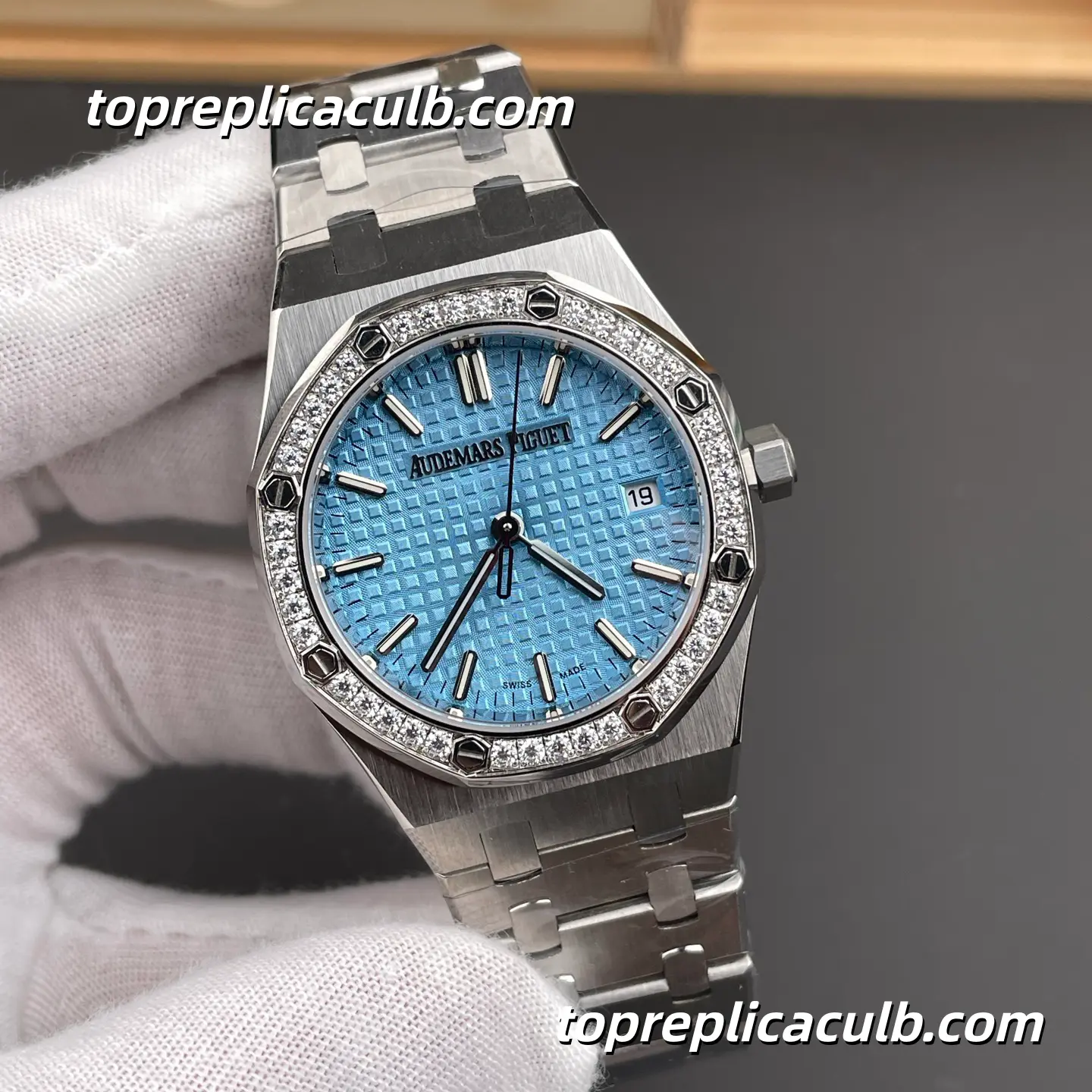 BF Factory Audemars Piguet Royal Oak 34MM 77451ST.ZZ.1361ST.03 Ice Blue “Grande Tapisserie” Dial Diamond Bezel Stainless Steel Bracelet Super Clone Watch with Quartz Movement - Image 4