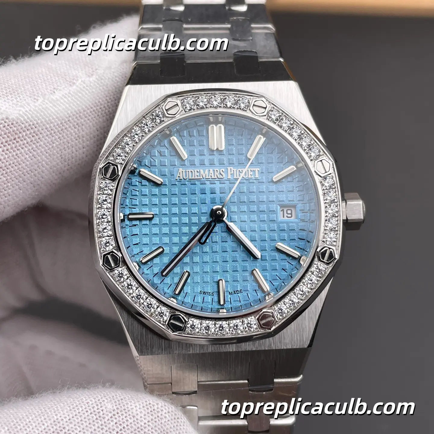 BF Factory Audemars Piguet Royal Oak 34MM 77451ST.ZZ.1361ST.03 Ice Blue “Grande Tapisserie” Dial Diamond Bezel Stainless Steel Bracelet Super Clone Watch