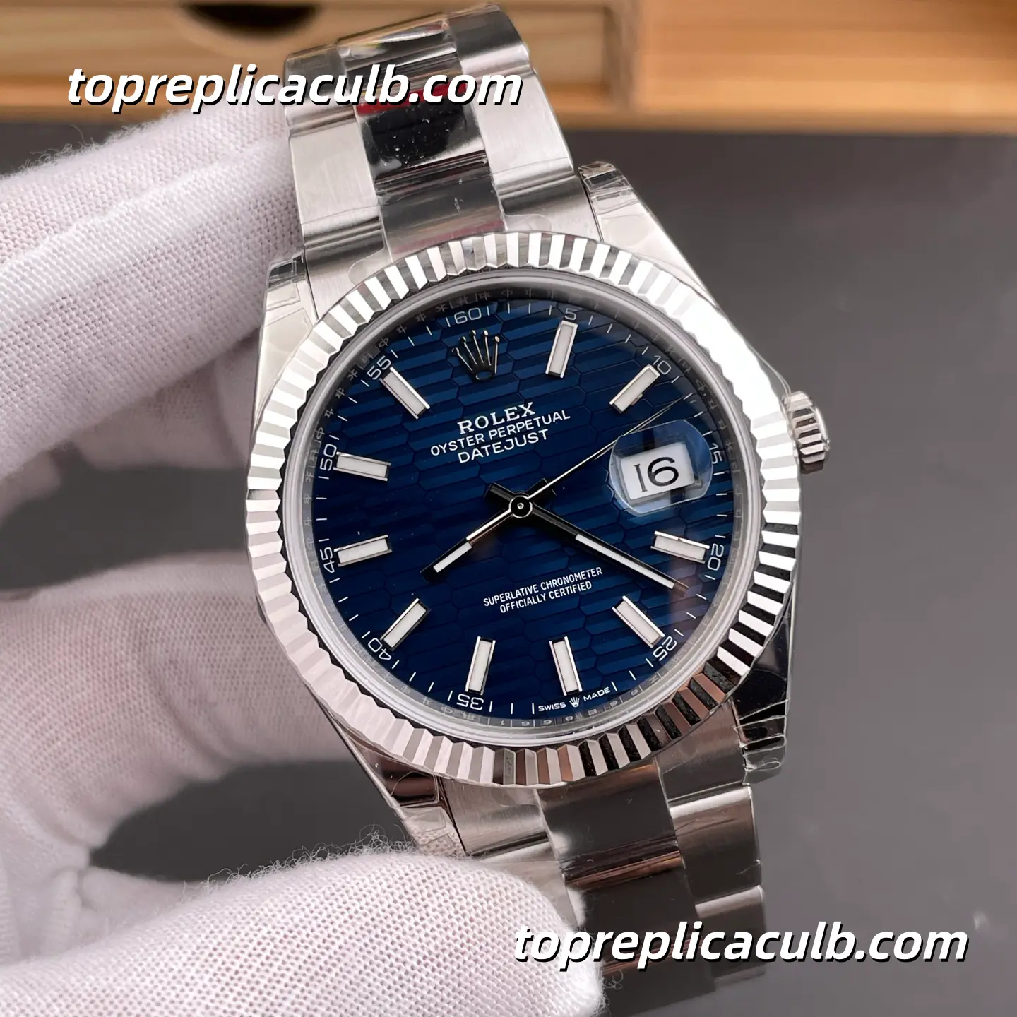 Rolex DateJust 41MM 126334-0032 Blue Motif Dial Oyster Bracelet Super Clone Watch with 3235 Movement - Image 4