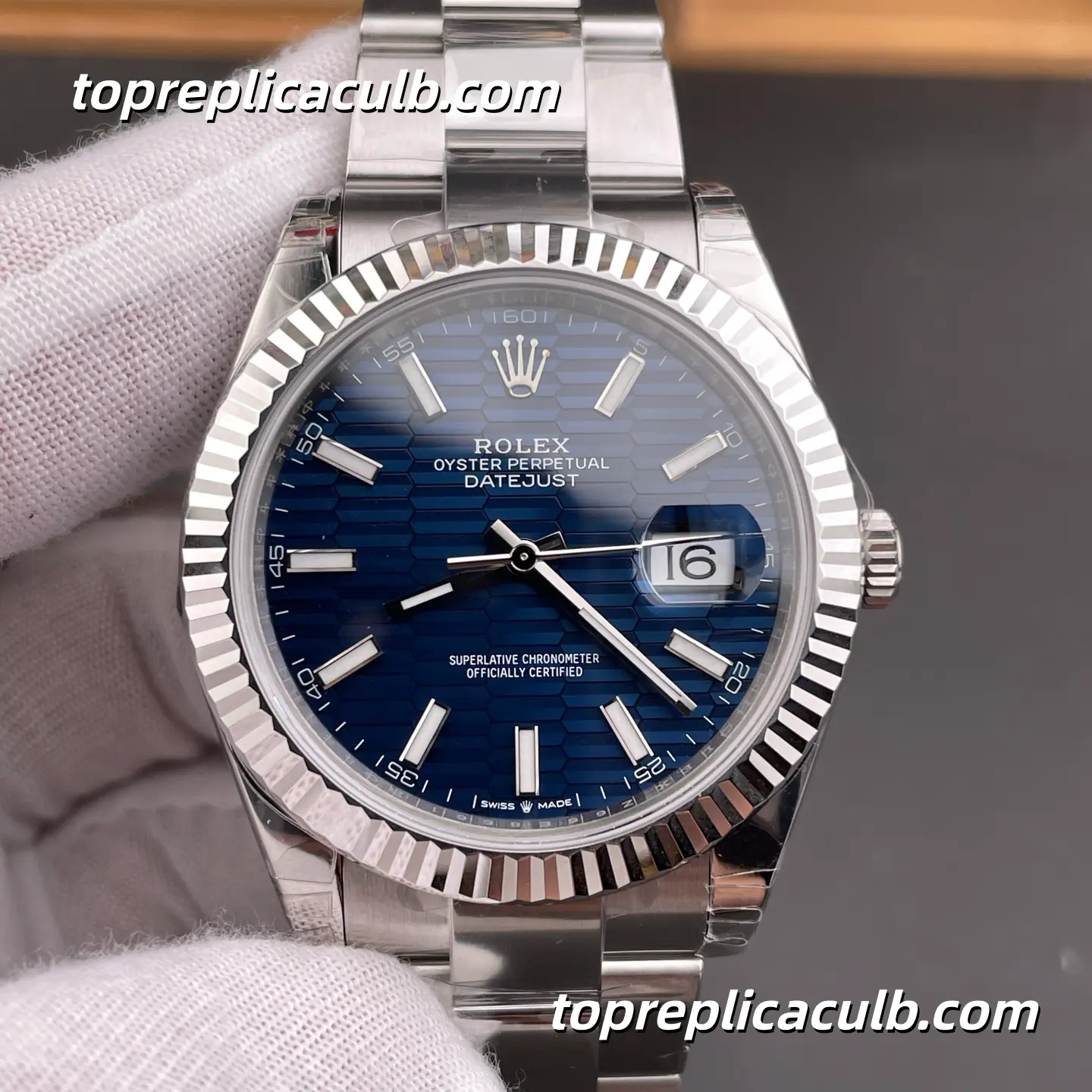 Rolex DateJust 41MM 126334-0032 Blue Motif Dial Oyster Bracelet Super Clone Watch with 3235 Movement - Image 3
