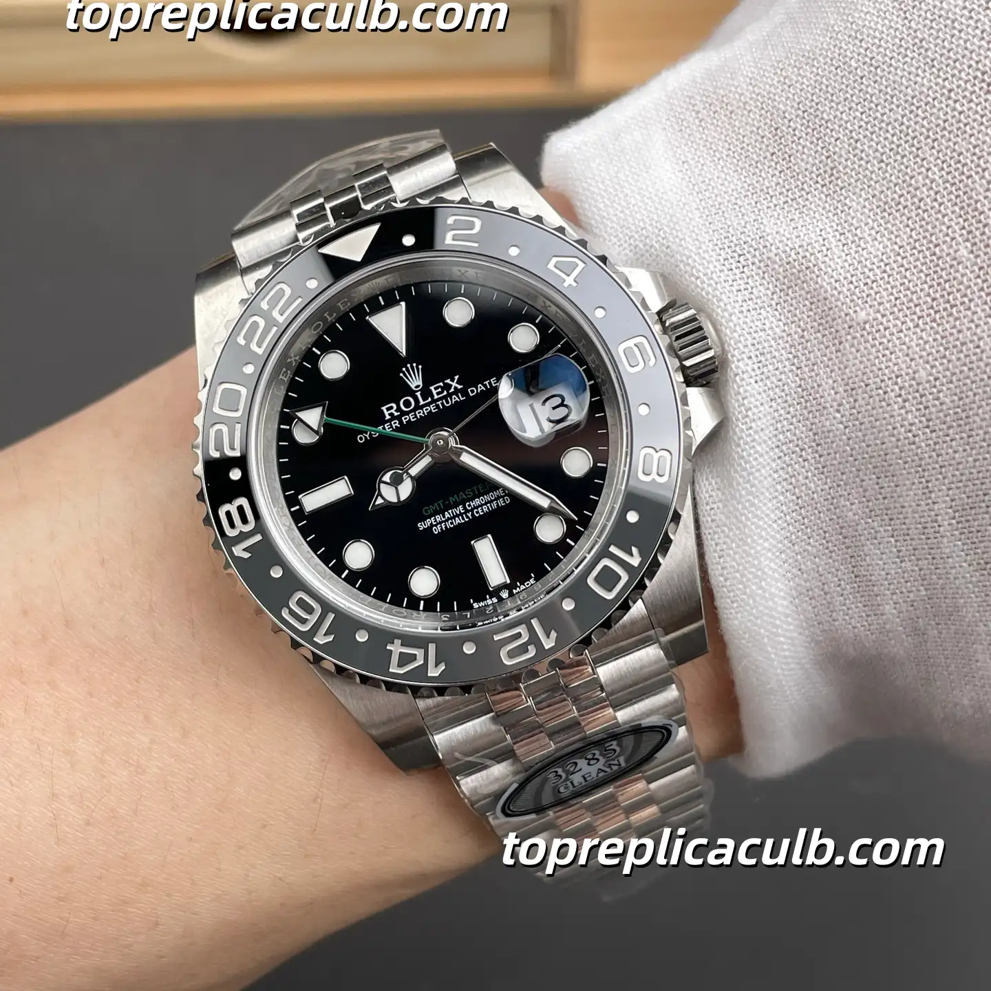 Clean Factory Rolex GMT-Master II “Bruce Wayne” 126710GRNR-0003 40MM Black Dial Black & Grey Ceramic Bezel Jubilee Bracelet Super Clone Watch with 3285 Movement - Image 2