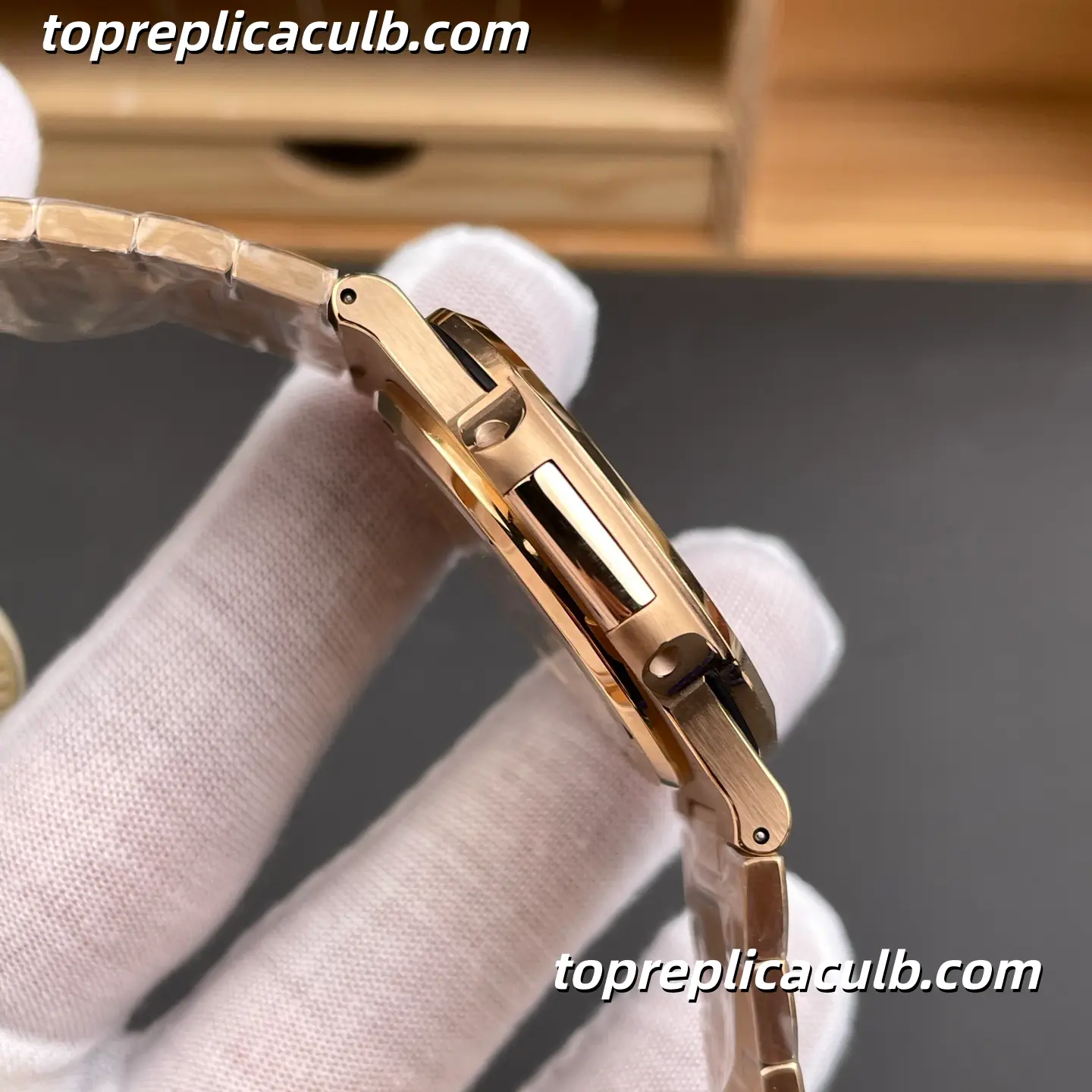 DDF Factory Patek Philippe Nautilus Series 5711/1R-001 Super Clone Watch 40mm Brown Gradient Dial Rose Gold Case & Bracelet Automatic Movement - Image 8