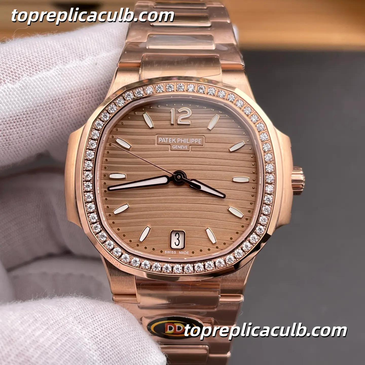DDF Factory Patek Philippe Nautilus Series 7118/1200R-010 Super Clone Watch 35.2mm Brown Dial Rose Gold Case and Bracelet Diamond Bezel Automatic Date Movement - Image 3