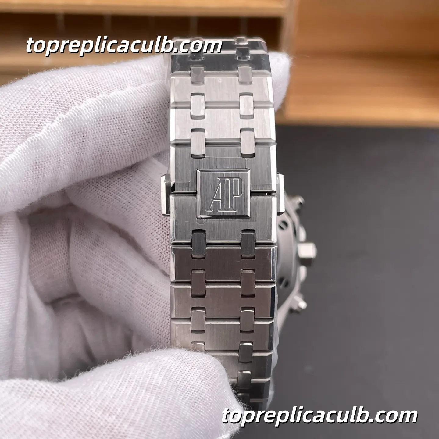 DDS Factory Audemars Piguet Royal Oak Chronograph 41MM 26240ST.OO.1320ST.06 Black “Grande Tapisserie” Dial Stainless Steel Bracelet Super Clone Watch with 4401 1:1 Replica Movement - Image 9