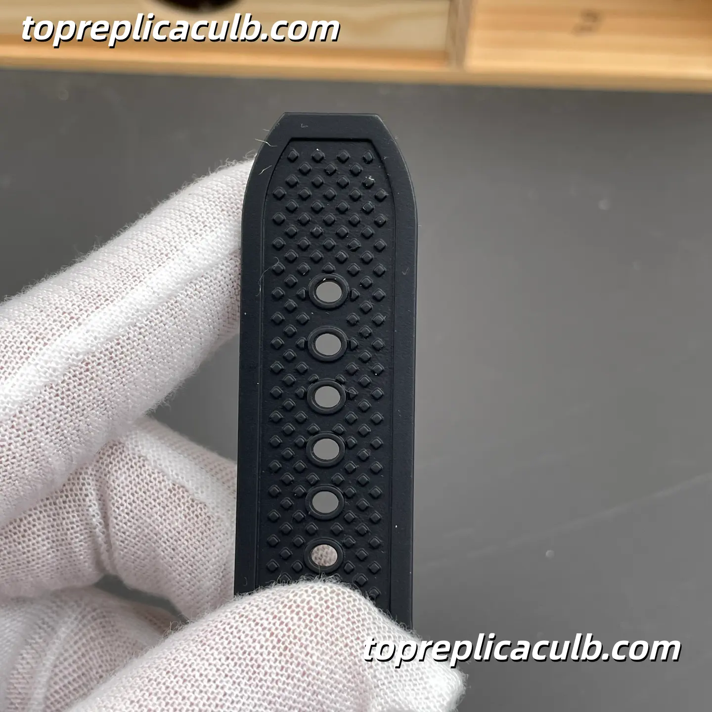 F5 Factory Cartier Calibre de Cartier Diver Super Clone Watch 42MM Black Dial W7100052 - Image 8