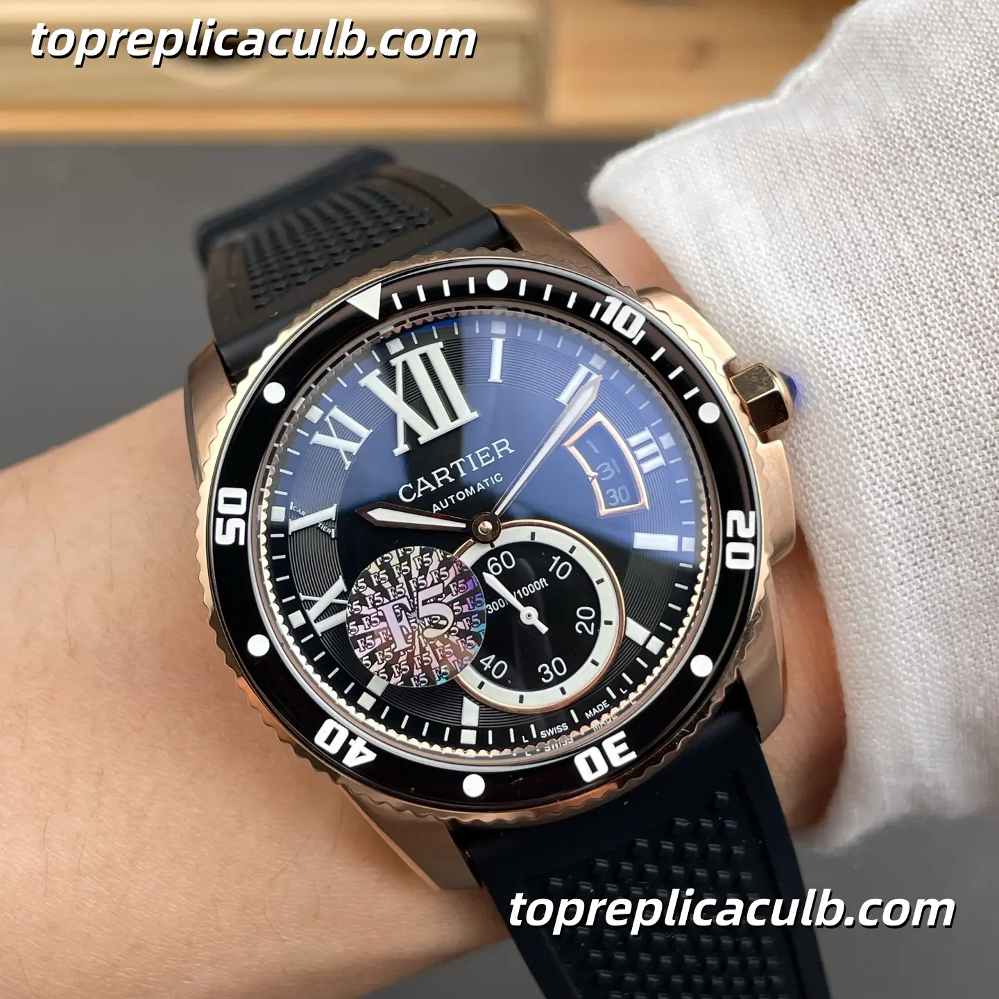 F5 Factory Cartier Calibre de Cartier Diver Super Clone Watch 42MM Black Dial W7100052 - Image 2