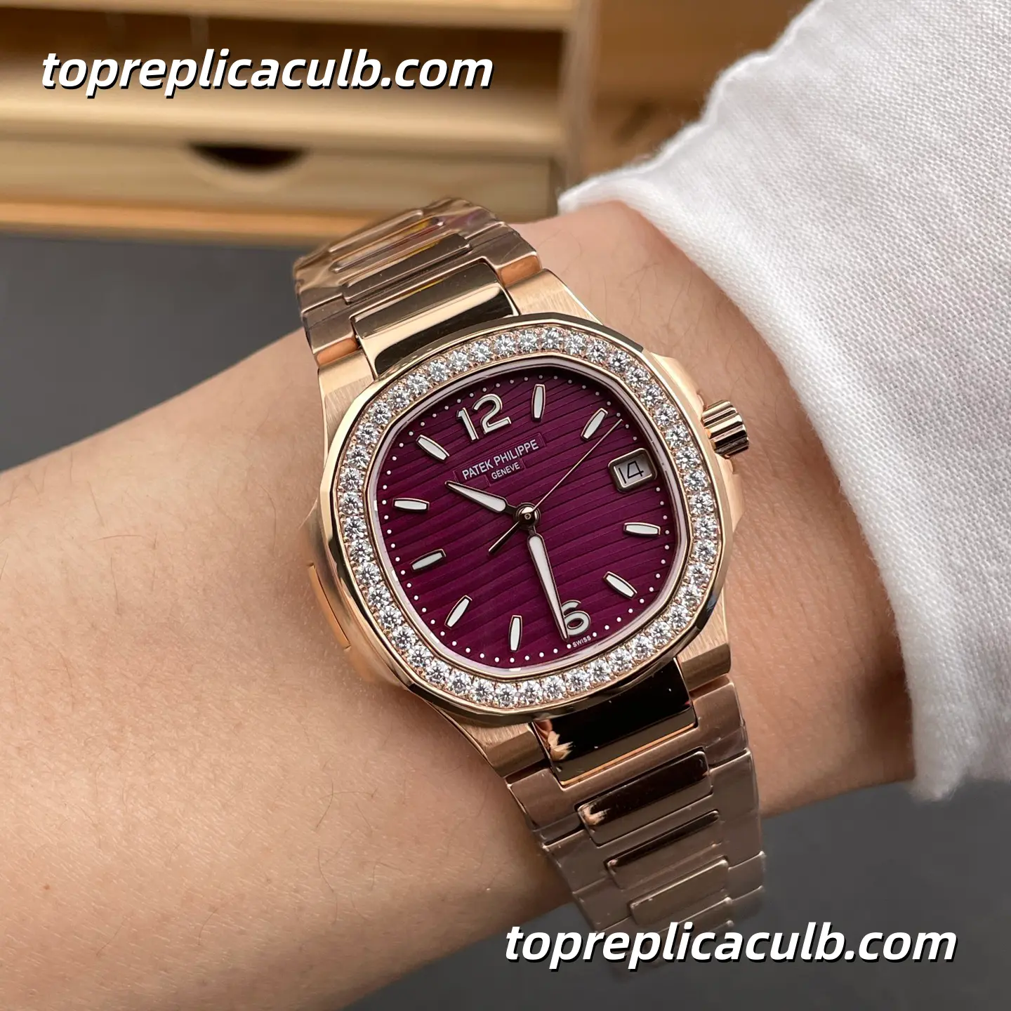 GR Factory Patek Philippe Nautilus Ladies Series 7010/1R-013 Super Clone Watch 32mm Purple Dial Diamond Bezel Rose Gold Bracelet Quartz Movement - Image 2