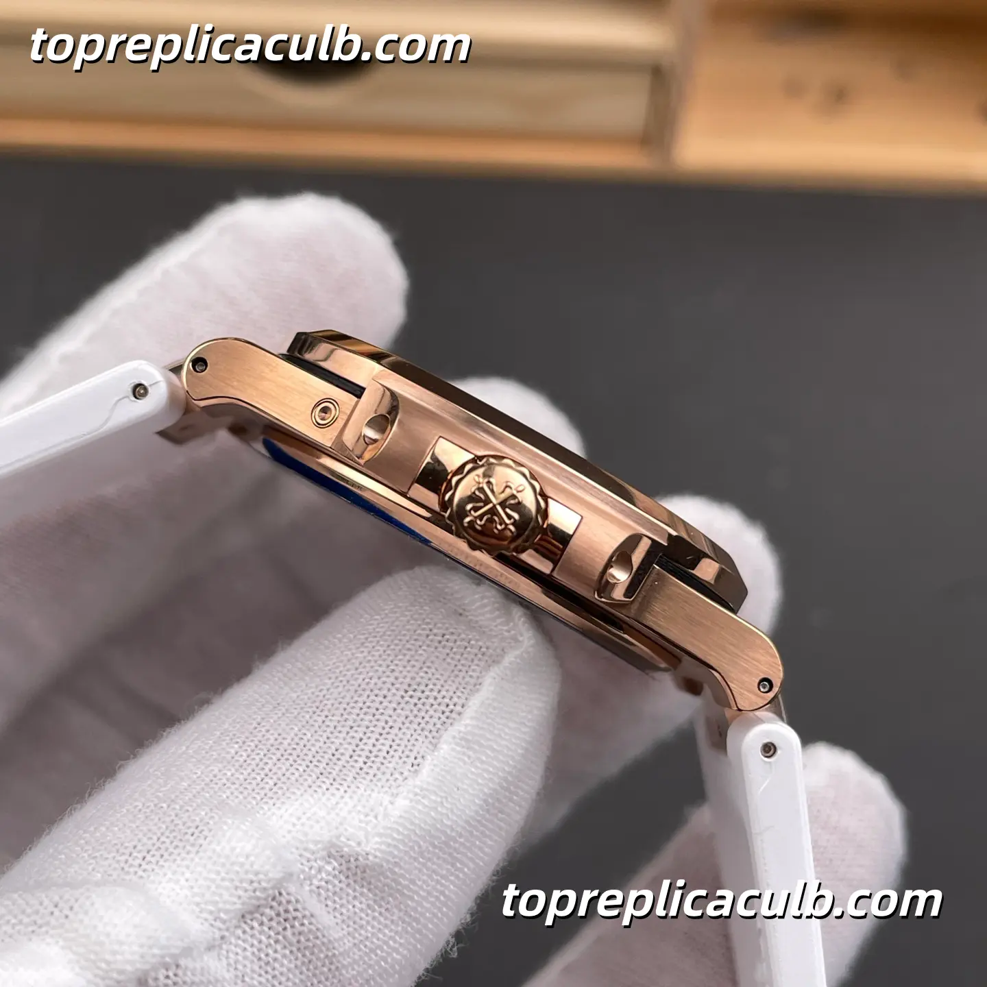 GR Factory Patek Philippe Nautilus Series 5712R-001 Super Clone Watch 40mm Black Dial Rose Gold Case White Rubber Strap Moonphase Power Reserve Automatic Movement - Image 6