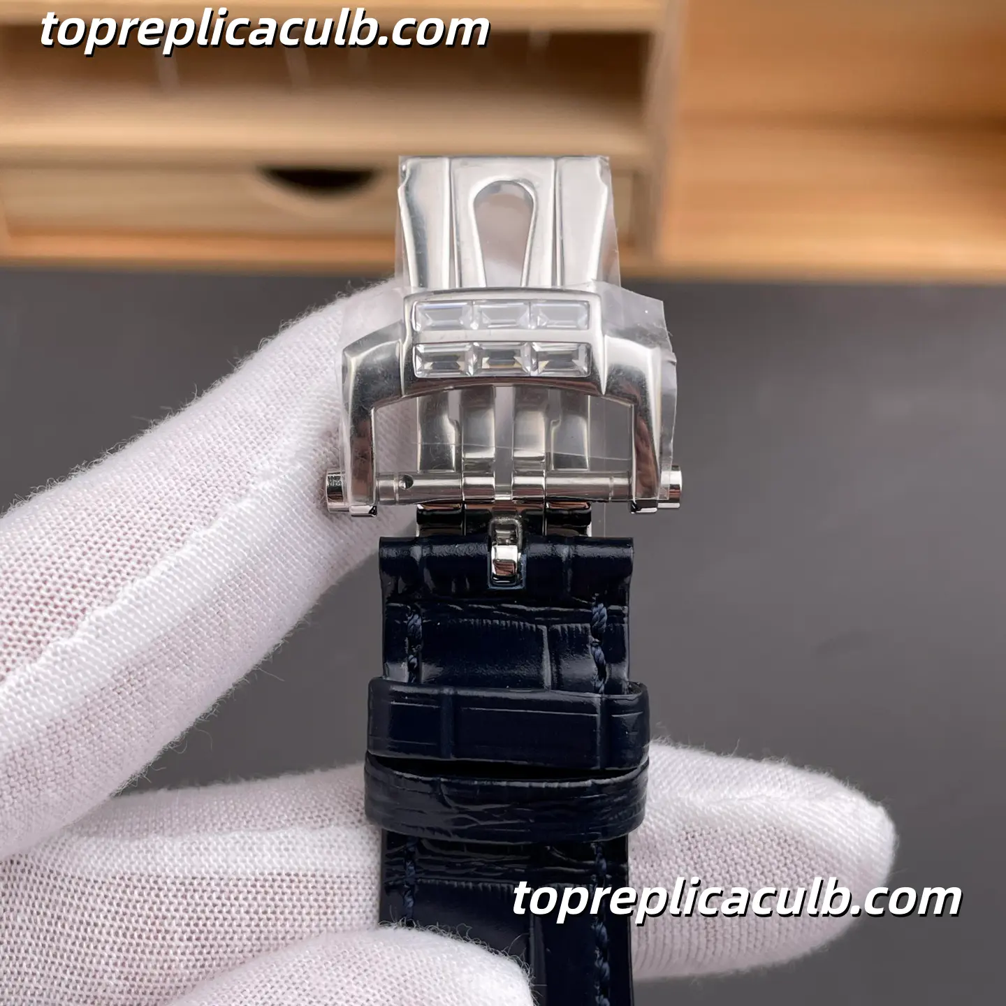 GR Factory Patek Philippe Nautilus Series 5724G-001 Super Clone Watch 40mm Black Dial Diamond Bezel Stainless Steel Case Blue Leather Strap Integrated Automatic Movement - Image 8