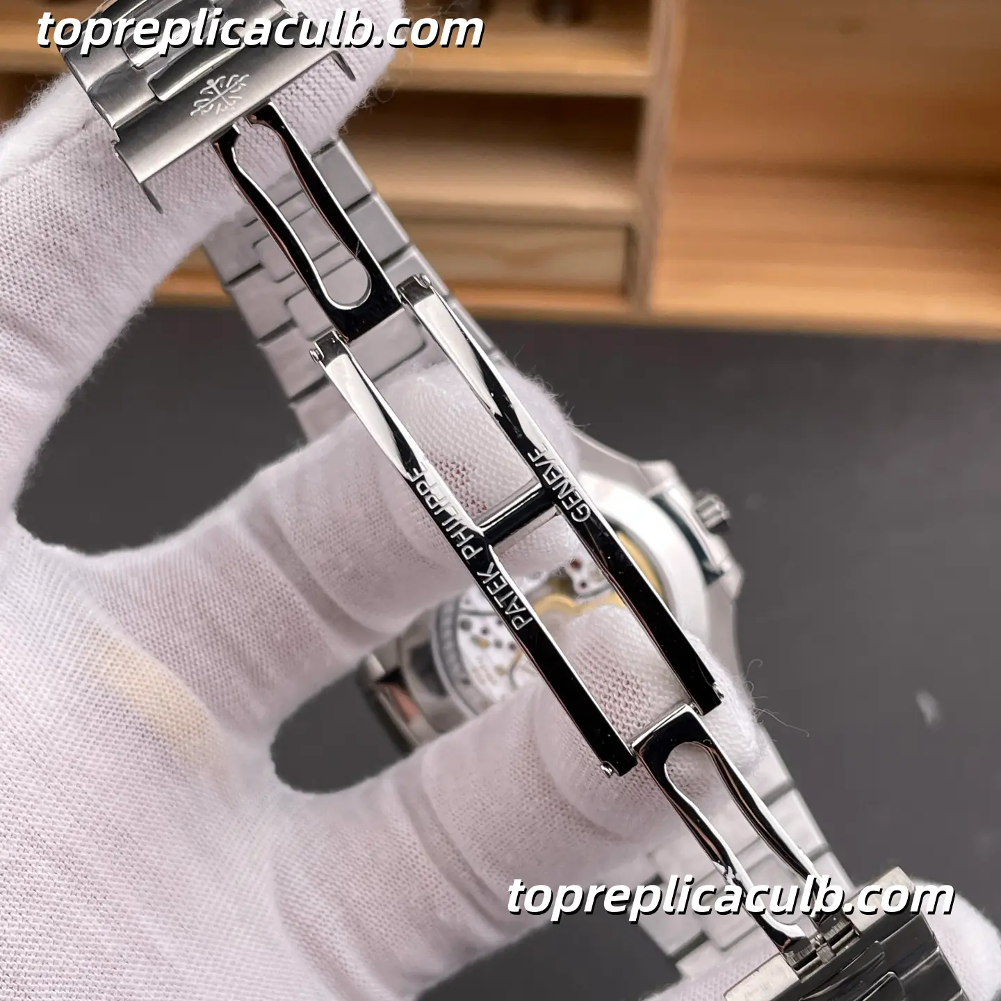 GR Factory Patek Philippe Nautilus Series 5726/1A-014 Super Clone Watch 40.5mm Blue Dial Stainless Steel Case and Bracelet Annual Calendar Moonphase Automatic Movement - Image 8