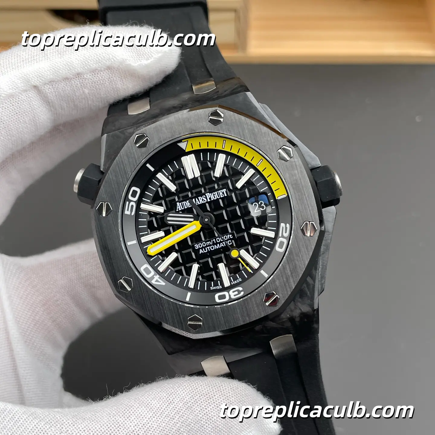 IP Factory Audemars Piguet Royal Oak Offshore Ref.15706AU.OO.A002CA.01 42MM Black Dial Super Clone Watch with Black Rubber Strap and 1:1 Diver Automatic Movement - Image 4