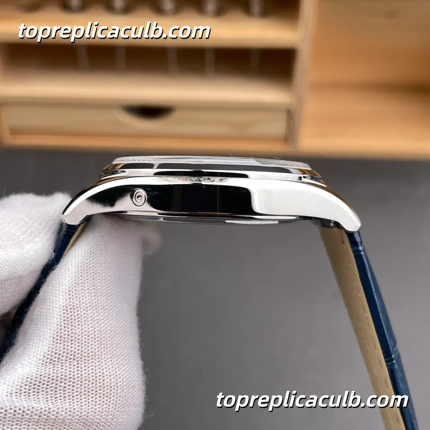 MKS Factory Vacheron Constantin Fiftysix Complete Calendar 4000E/000A-B548 Super Clone Watch Blue Dial Moonphase Blue Leather Strap 2460 QCL/1 Movement - Image 8