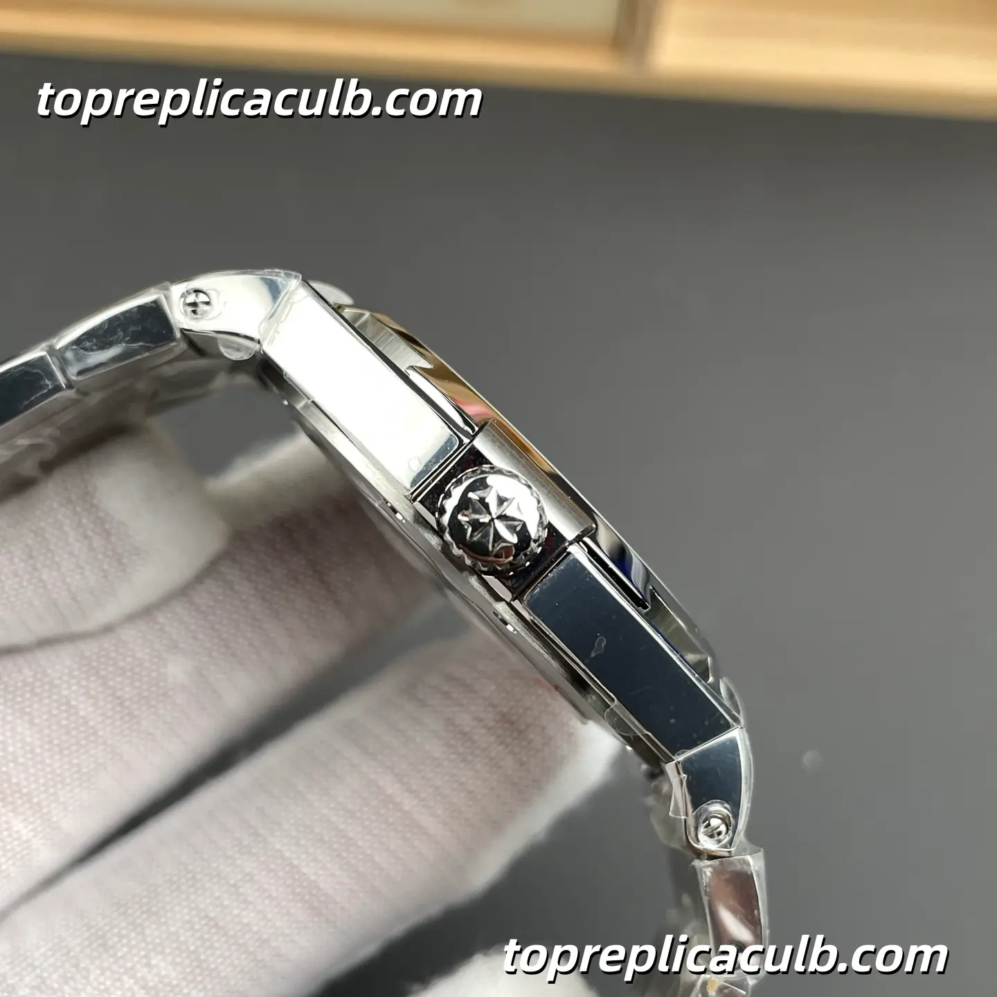 MKS Factory Vacheron Constantin Overseas 47040/B01A-9093 Super Clone Watch 42mm Stainless Steel Silver Guilloché Dial Bracelet Cal.1226 Movement - Image 5
