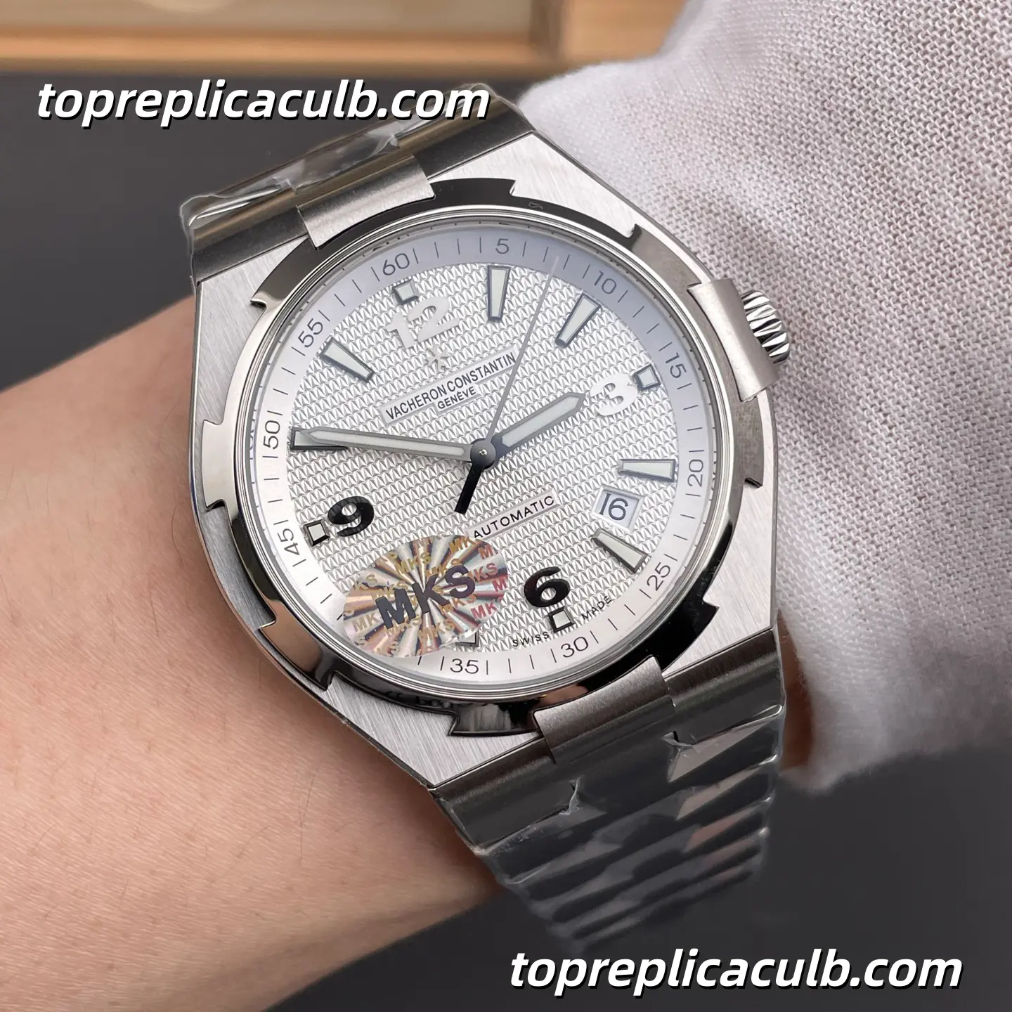 MKS Factory Vacheron Constantin Overseas 47040/B01A-9093 Super Clone Watch 42mm Stainless Steel Silver Guilloché Dial Bracelet Cal.1226 Movement - Image 2