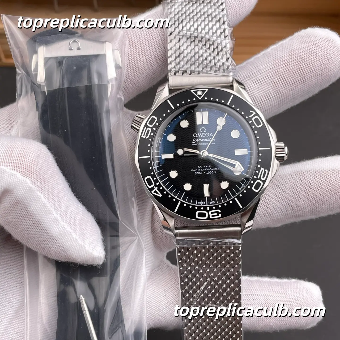 OR Factory Omega Seamaster Diver 300M Ref.210.30.42.20.01.010 42MM Black Wave Dial Mesh Bracelet 8806 Movement Super Clone Watch - Image 5