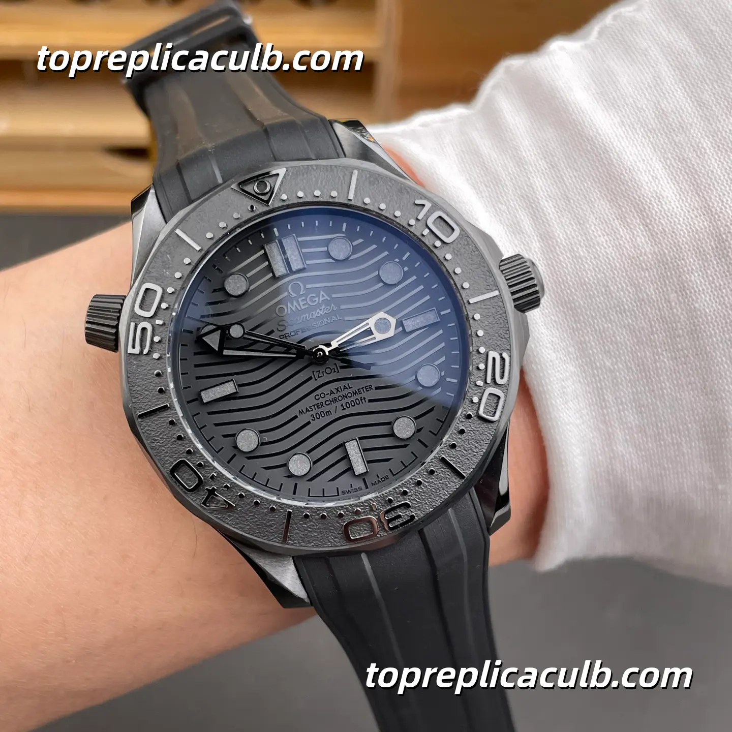 OR Factory Omega Seamaster Diver 300M Ref.210.92.44.20.01.003 43.5MM Black Ceramic Wave Dial Black Rubber Strap 8806 Movement Super Clone Watch - Image 2