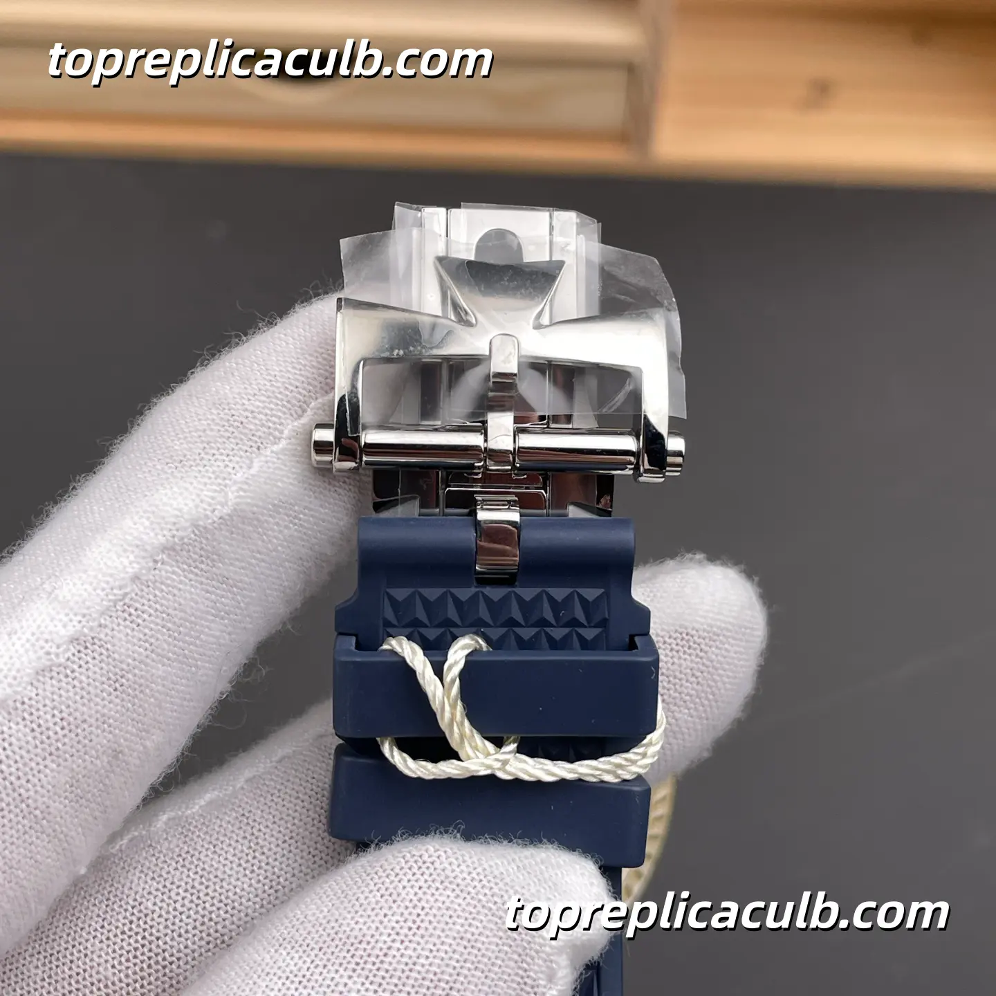 PPF Factory Vacheron Constantin Overseas 4500V/210A-B128 Super Clone Watch 41mm Stainless Steel Blue Dial Blue Rubber Strap 5100 Movement - Image 8