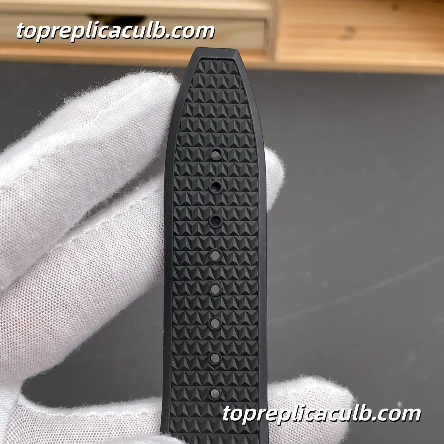 PPF Factory Vacheron Constantin Overseas 4500V/210A-B483 Super Clone Watch 41mm Stainless Steel Black Dial Black Rubber Strap 5100 Movement - Image 9