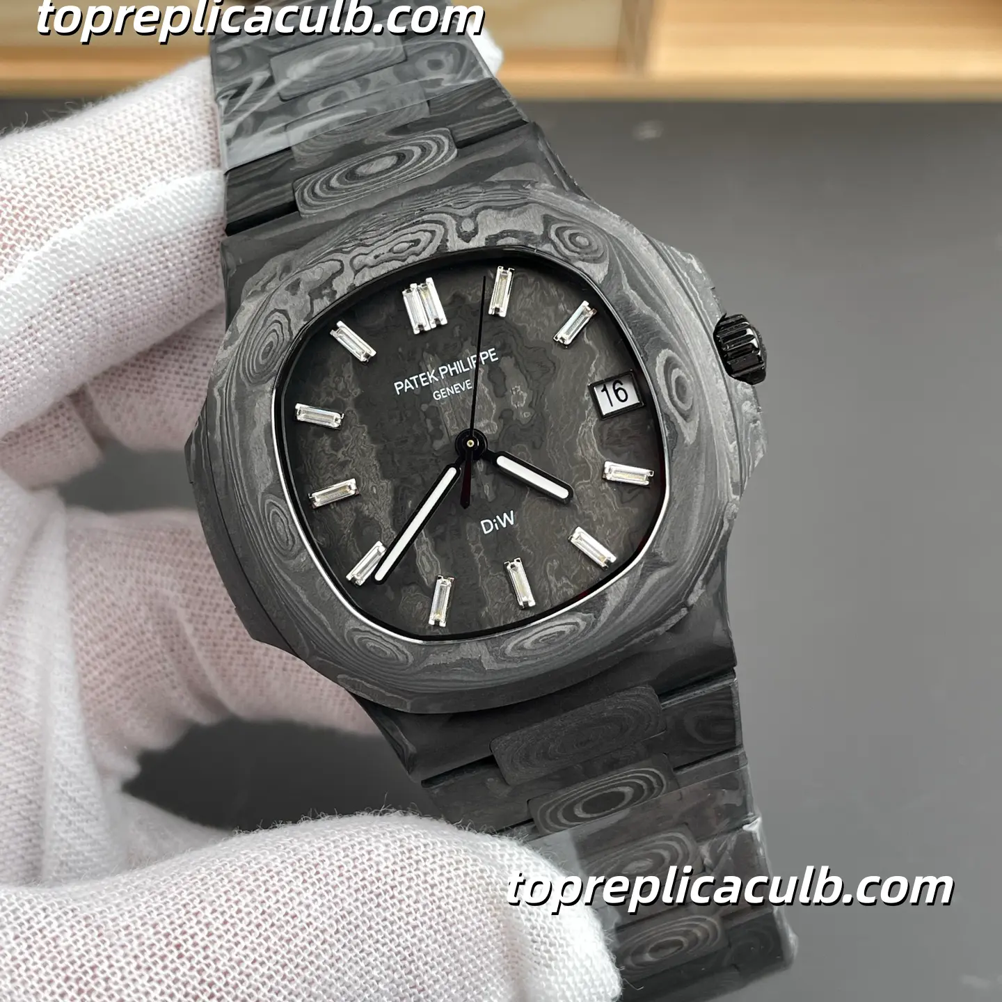 Patek Philippe Nautilus 5711 DIW Full Carbon Fiber Custom Super Clone Watch 40mm Black Textured Dial Full Carbon Fiber Case & Bracelet Citizen 9015 Automatic Movement - Image 4