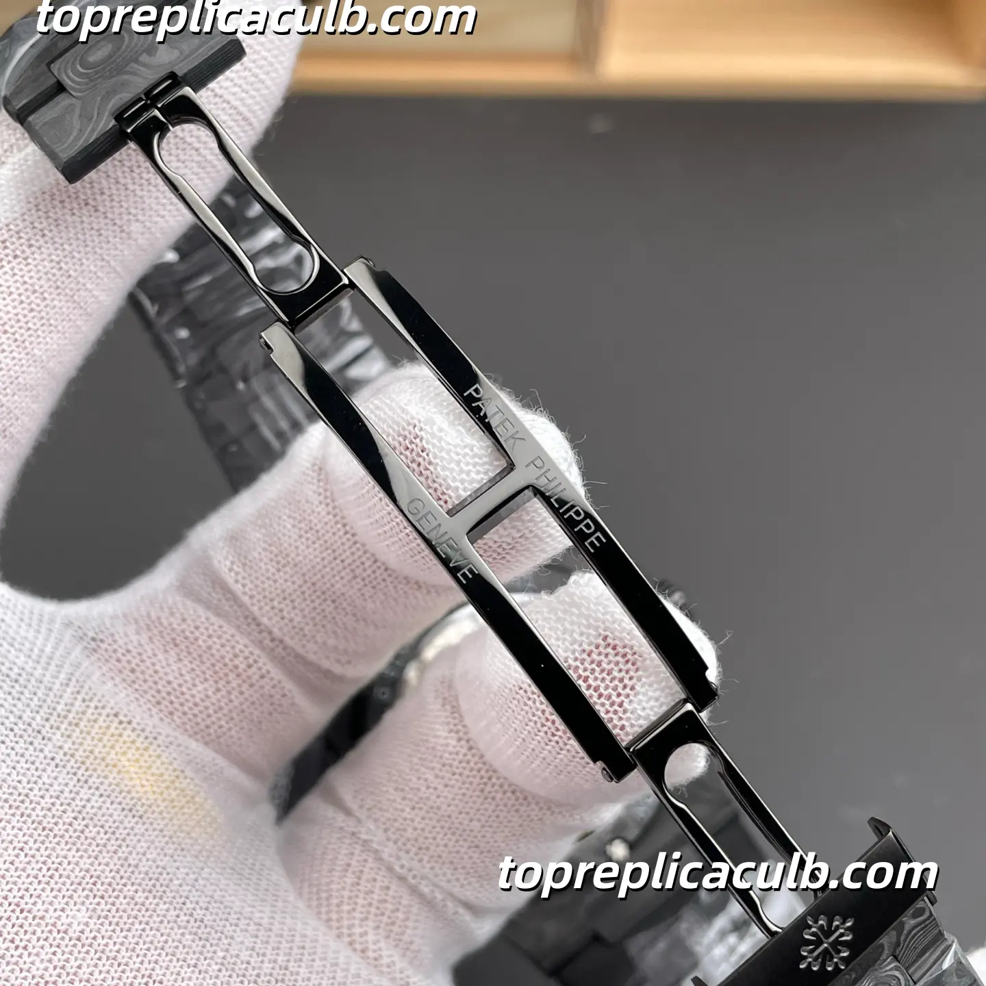 Patek Philippe Nautilus 5711 DIW Full Carbon Fiber Custom Super Clone Watch 40mm Black Textured Dial Full Carbon Fiber Case & Bracelet Citizen 9015 Automatic Movement - Image 8