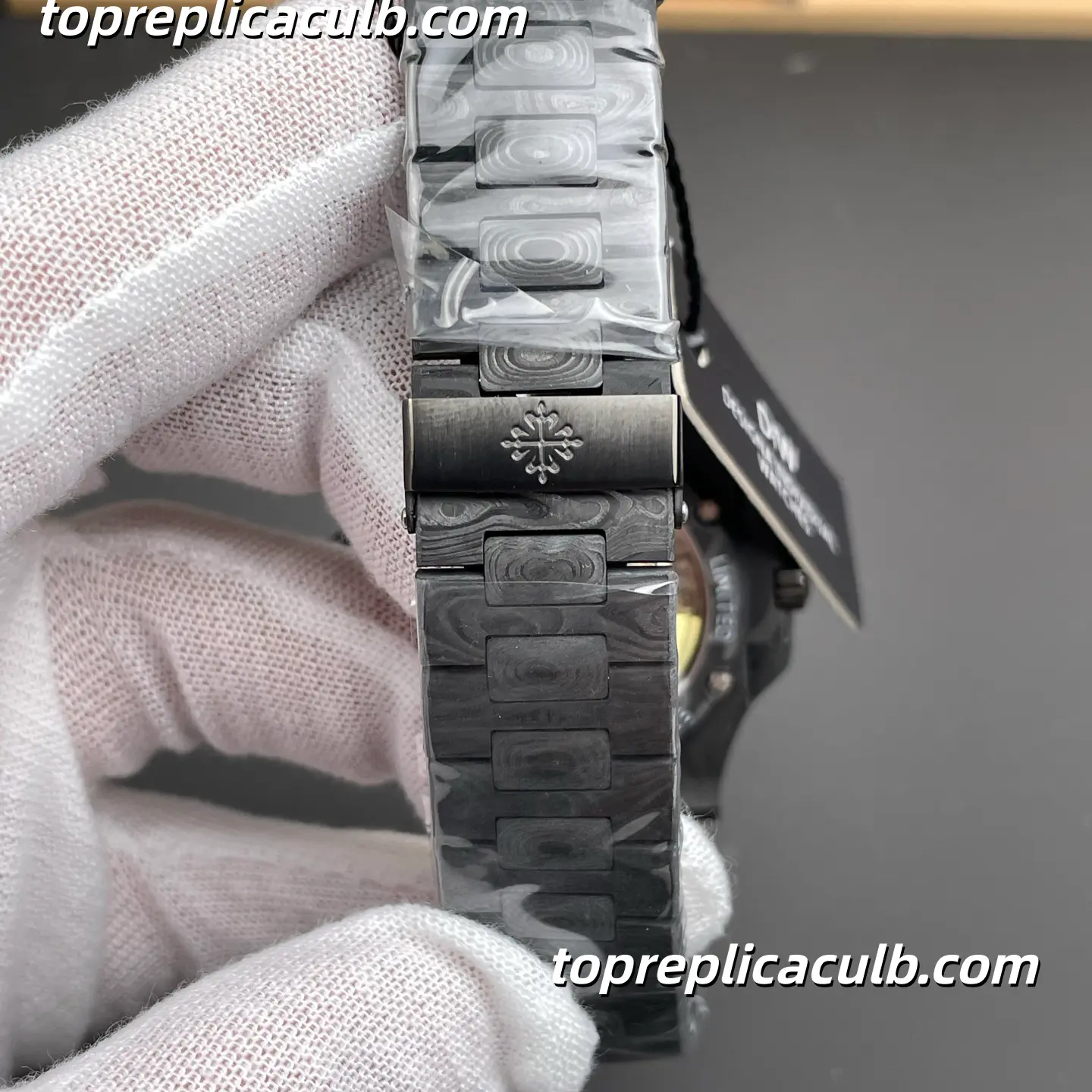 Patek Philippe Nautilus 5711 DIW Full Carbon Fiber Custom Super Clone Watch 40mm Black Textured Dial Full Carbon Fiber Case & Bracelet Citizen 9015 Automatic Movement - Image 9