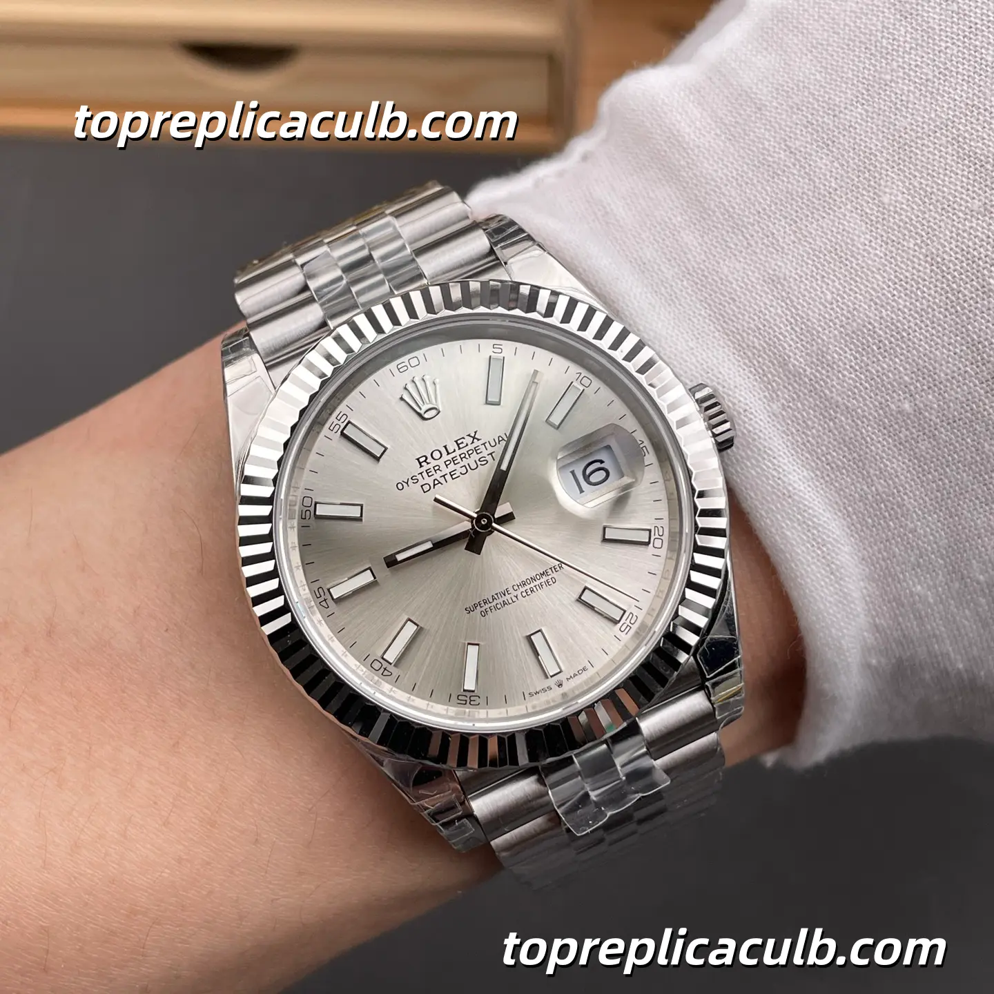 Rolex DateJust 41MM 126334-0004 Silver Dial Jubilee Bracelet Super Clone Watch with 3235 Movement - Image 2