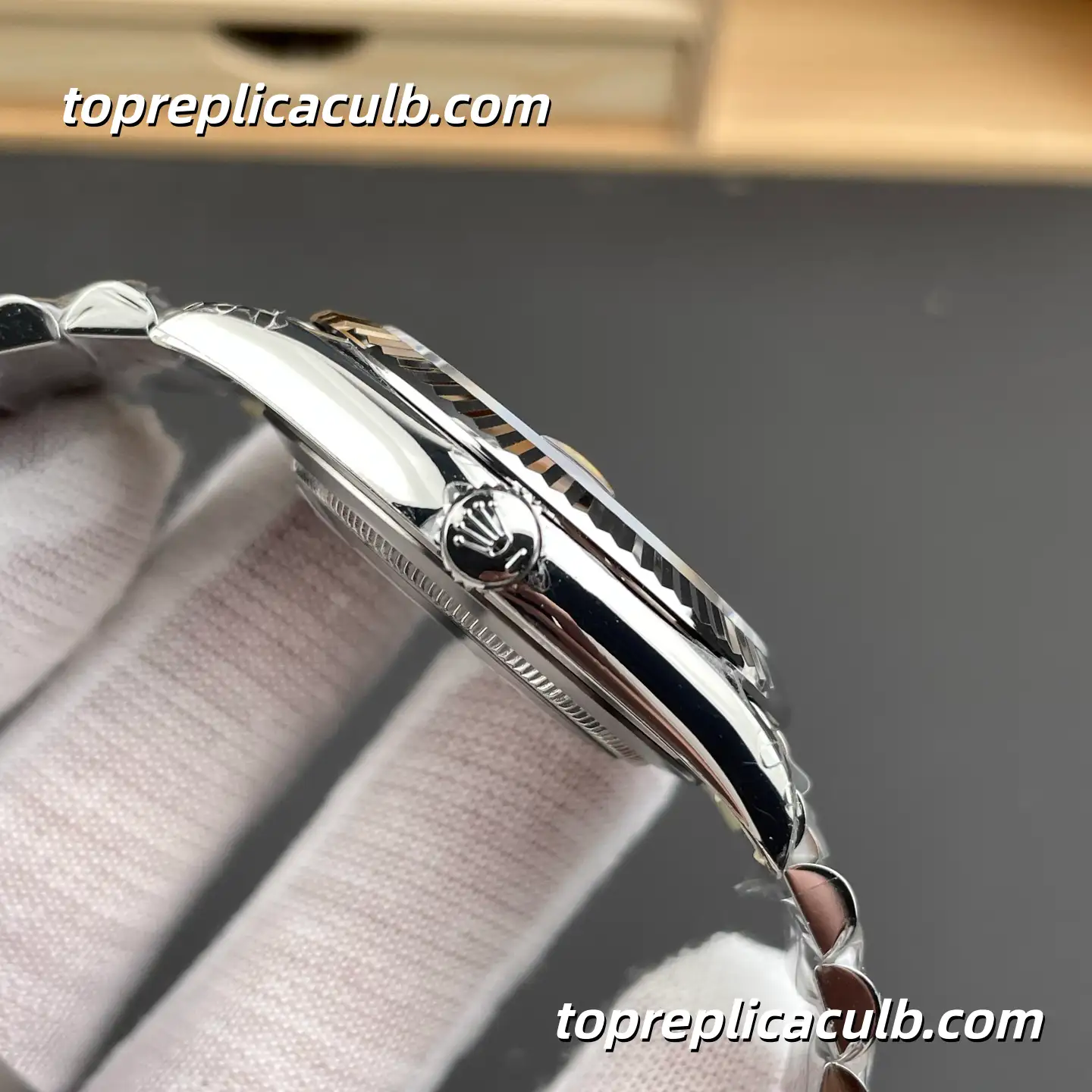 Rolex DateJust 41MM 126334-0022 Wimbledon Green Roman Dial Jubilee Bracelet Super Clone Watch with 3235 Movement - Image 6